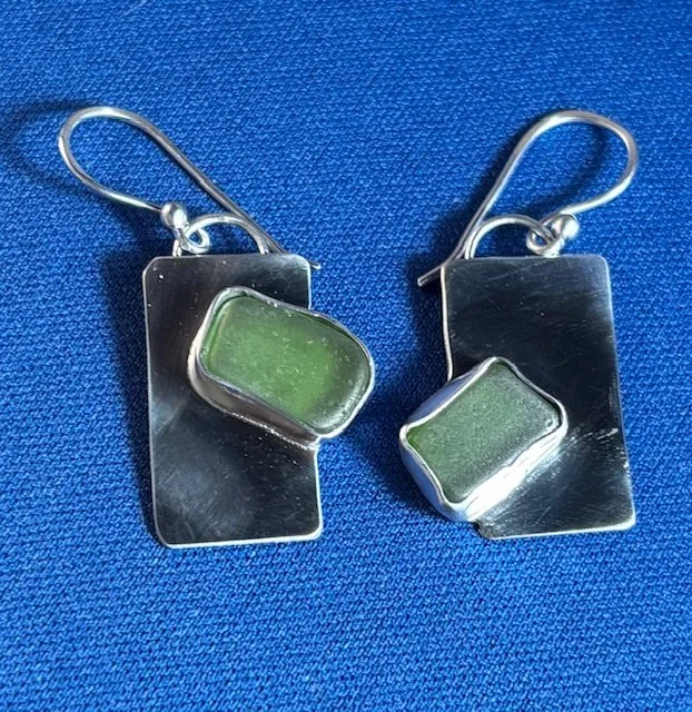 #501 - EARRINGS by Linda Starling