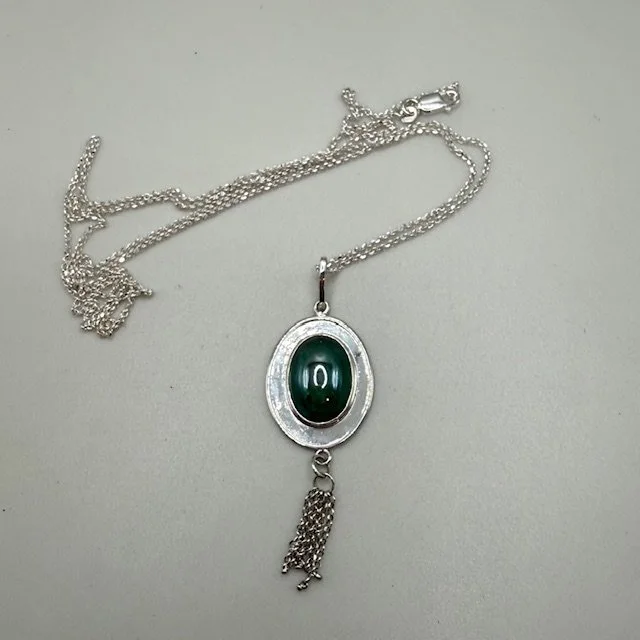 CA-105  Just a little tassel by Cindy Ayd