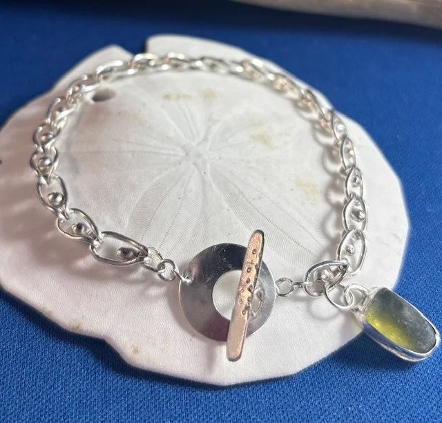 #509 - BRACELET by Linda Starling