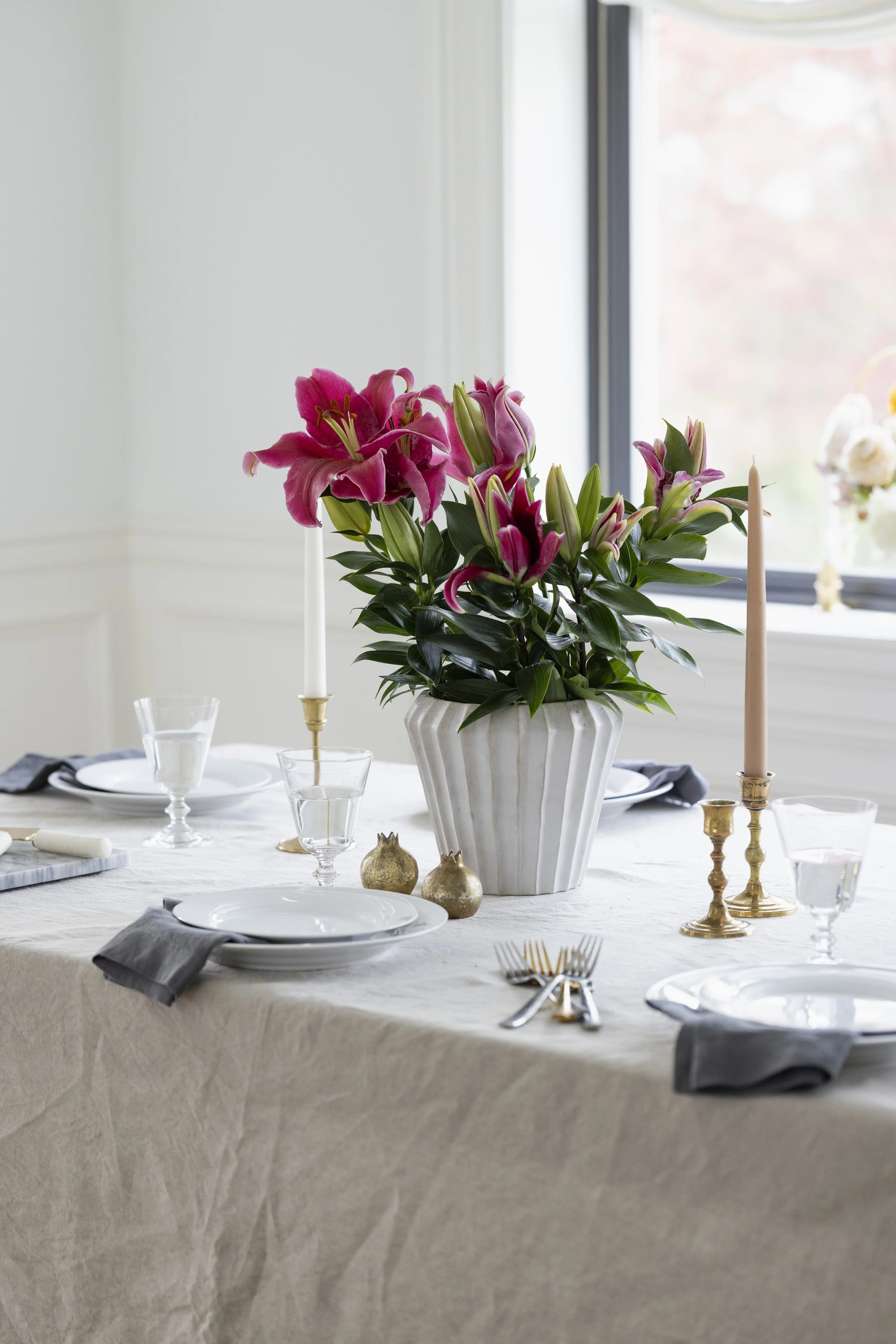 Sungrove_Oriental_Lily_0_ (1).jpg