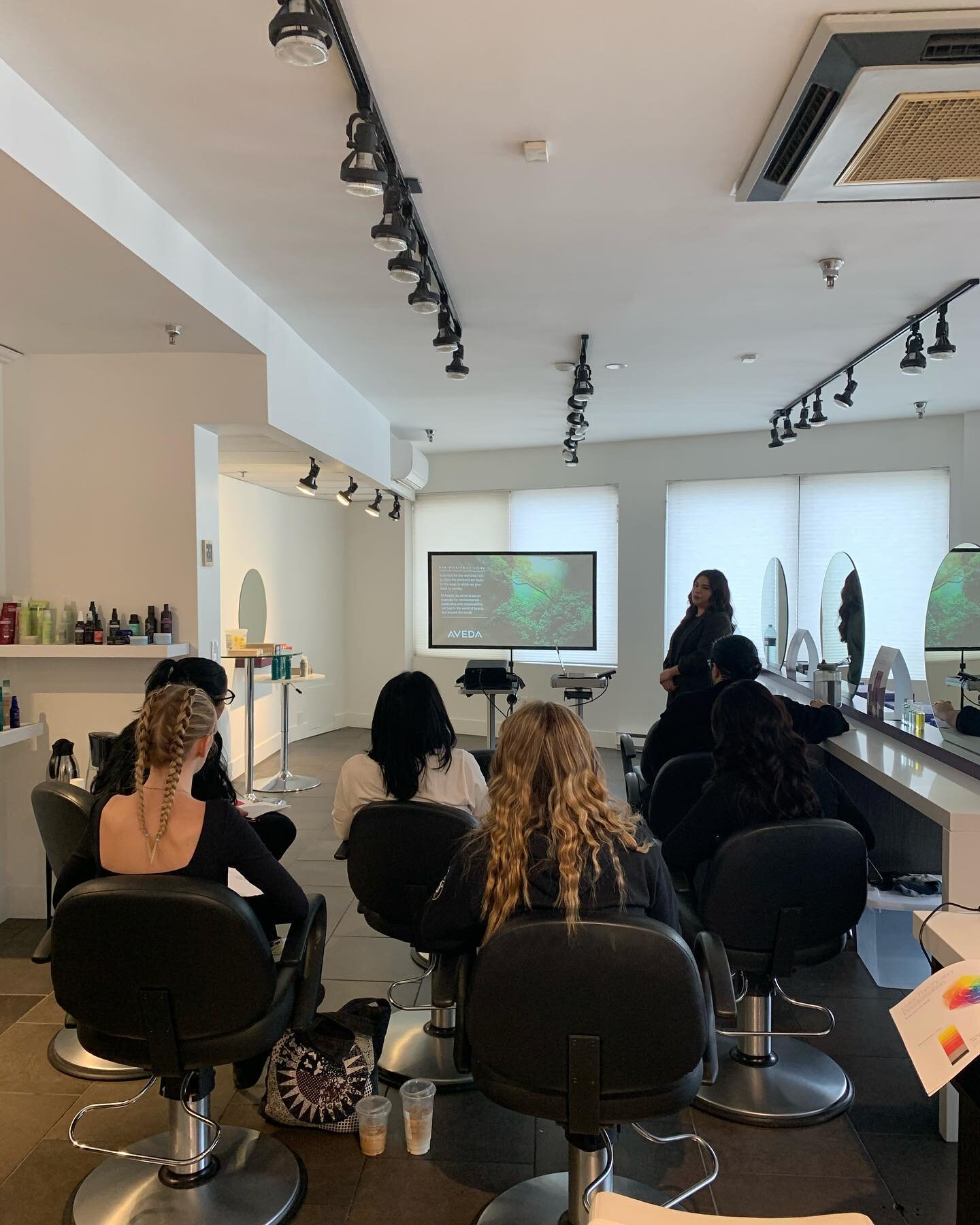 What a great weekend of Aveda colour education at carreiro studio salon Duncan !! Thank you to everyone who participated. As well as a special thanks to Ivy our Aveda instructor who was awesome !! #aveda #avedacolor #avedaeducation #carreiro #yyj