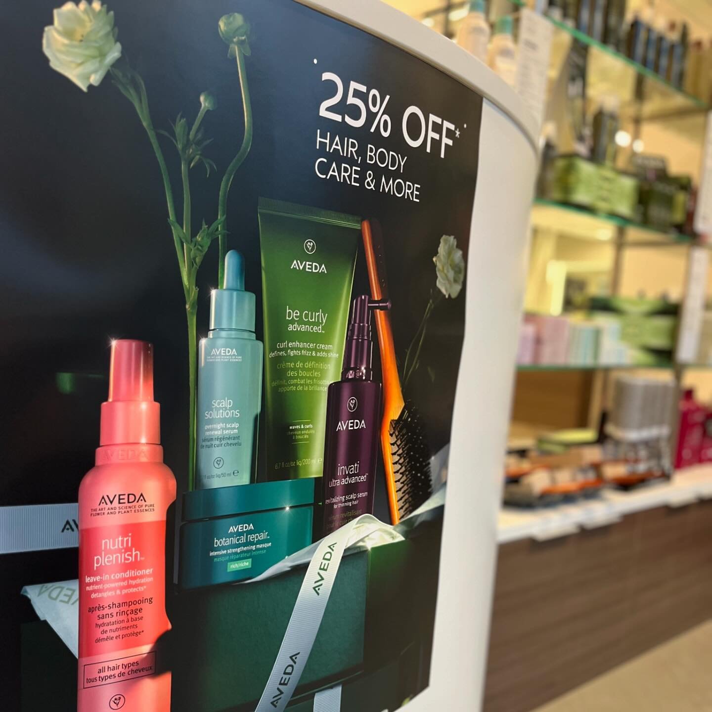 Black Friday stars now!!!! 
25% off All Aveda products**
Come stock up on all your favourites!!!🎁🎁🎁🎁🎁

** not including gift packs or travel sizes