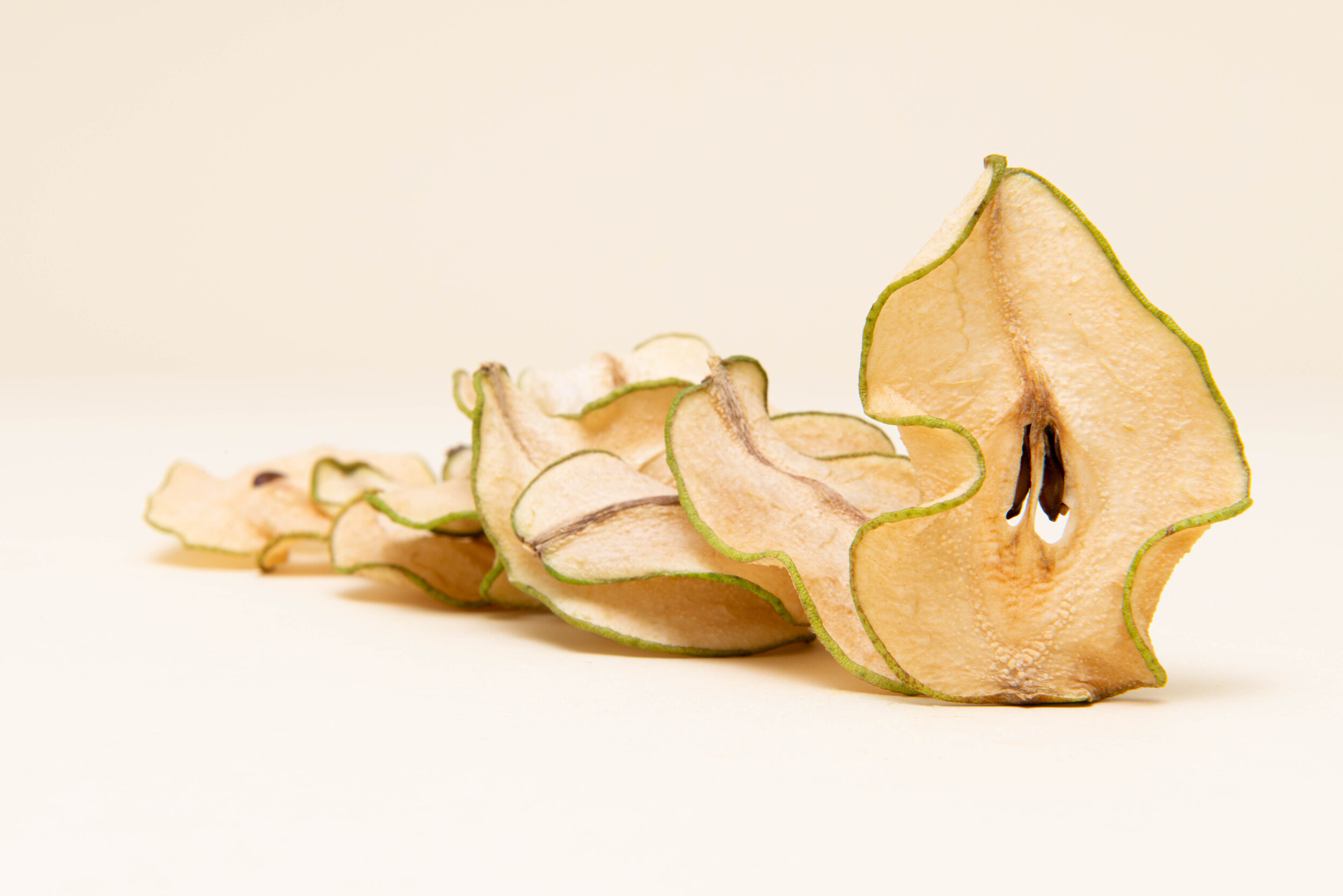 Dried pear garnishes for cocktails | DEHY Garnish