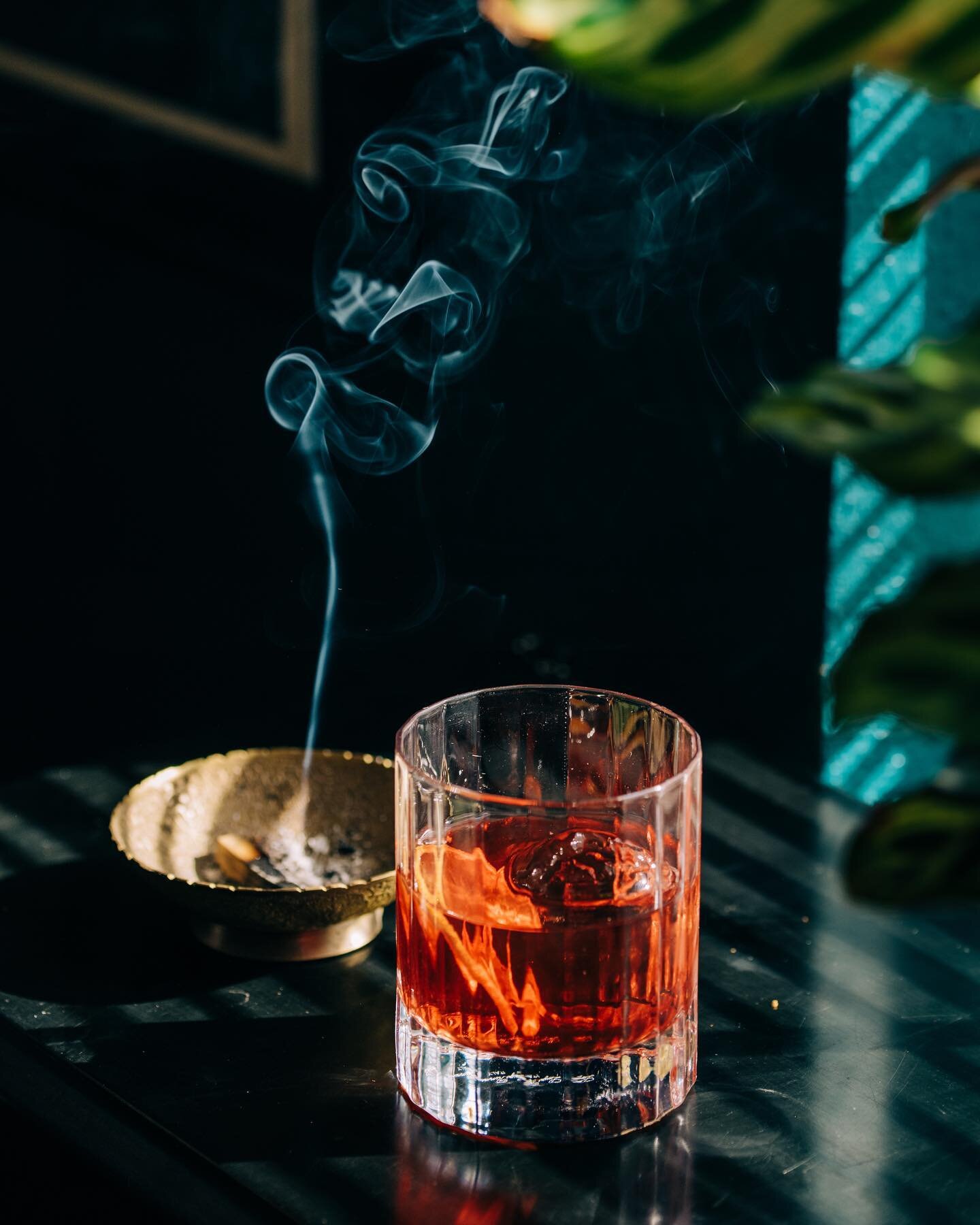 Provoke your spirit. A simple Dehy orange slice in a classic Negroni.