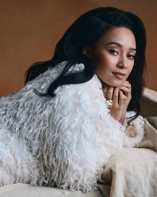 🤍 styled by me, @_emmanaomi for @principlemagazine in @huishanzhang and @dinosaur_designs 

@PrincipleMagazine
words @samcohenwriting
photography @_jenna.alexandra
fashion @alisonfloracarmichael
hair and make-up @Alesha_L_Williams
photographer&rsquo