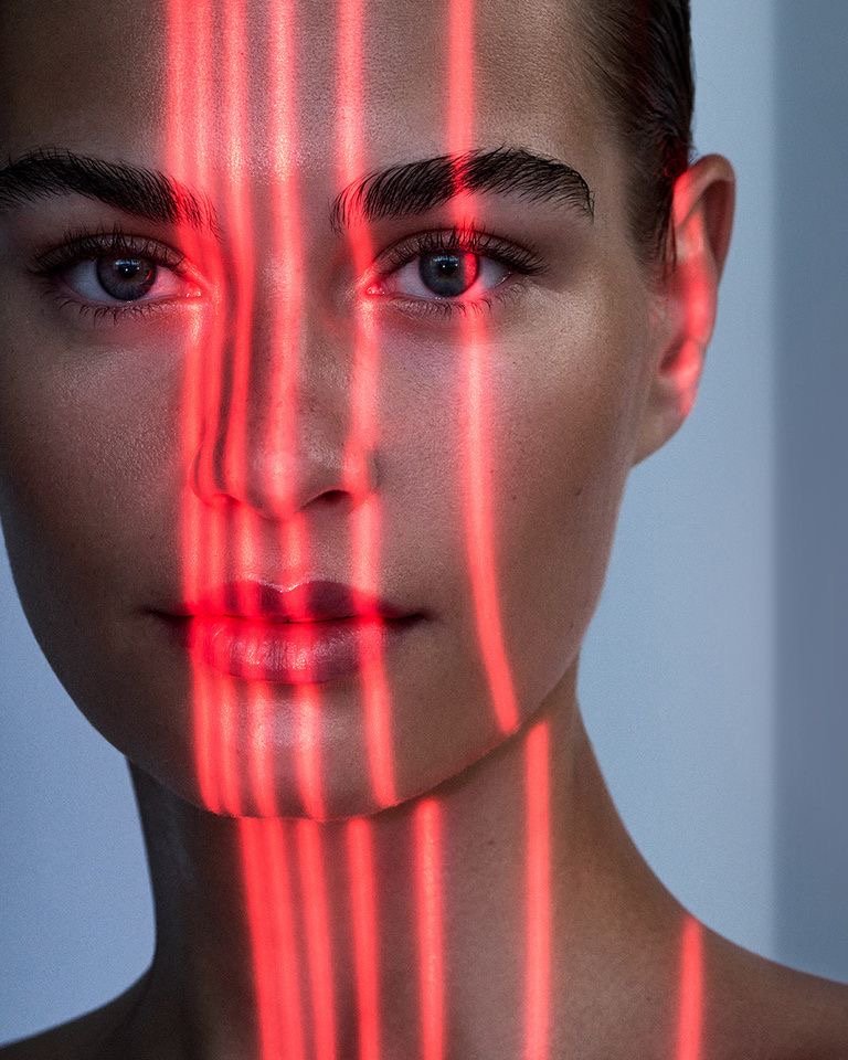 The tension effect, beyond wrinkles.