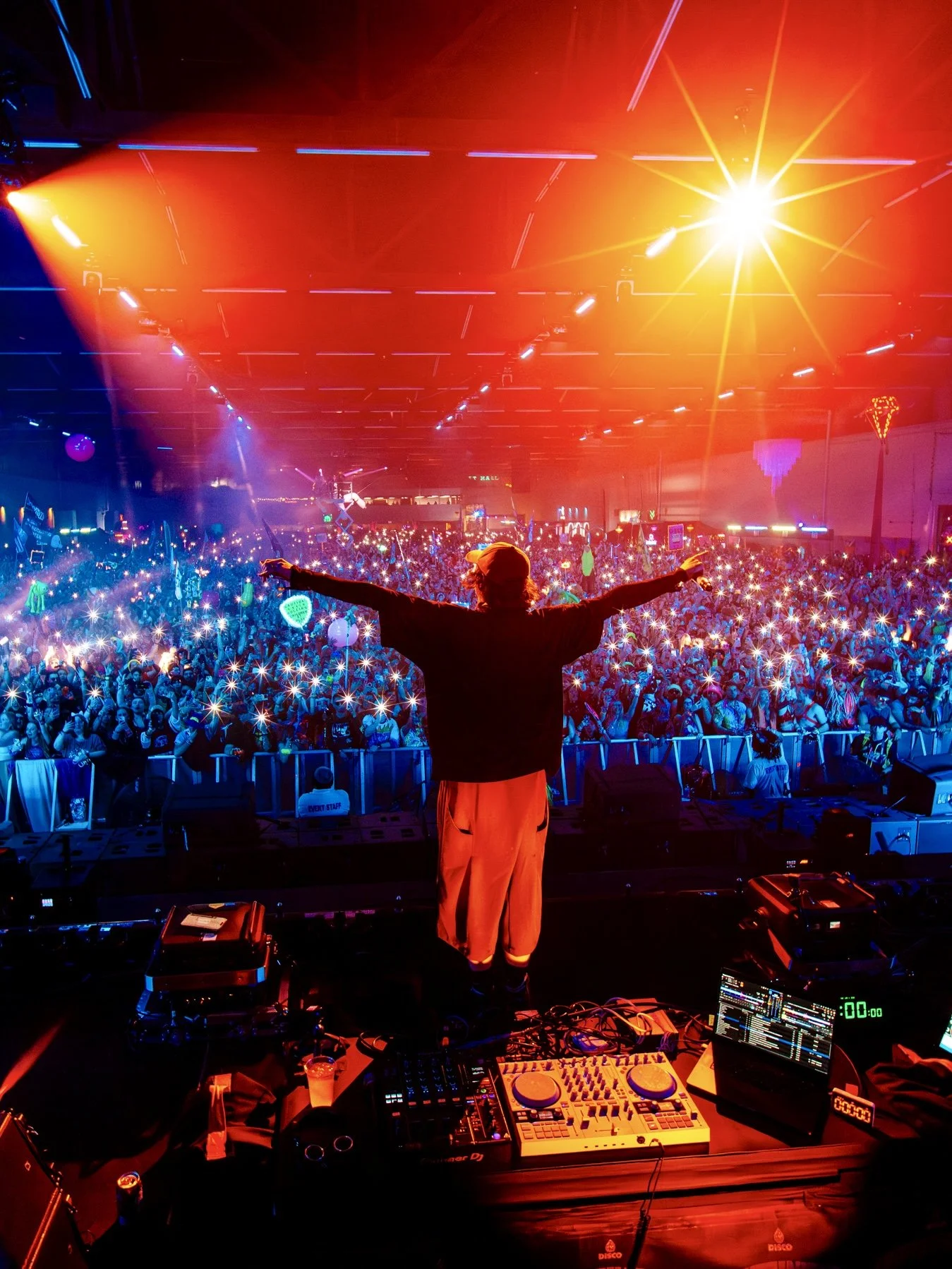 LAN2025_PorterRobinson_@MollyPolus-010025.jpeg