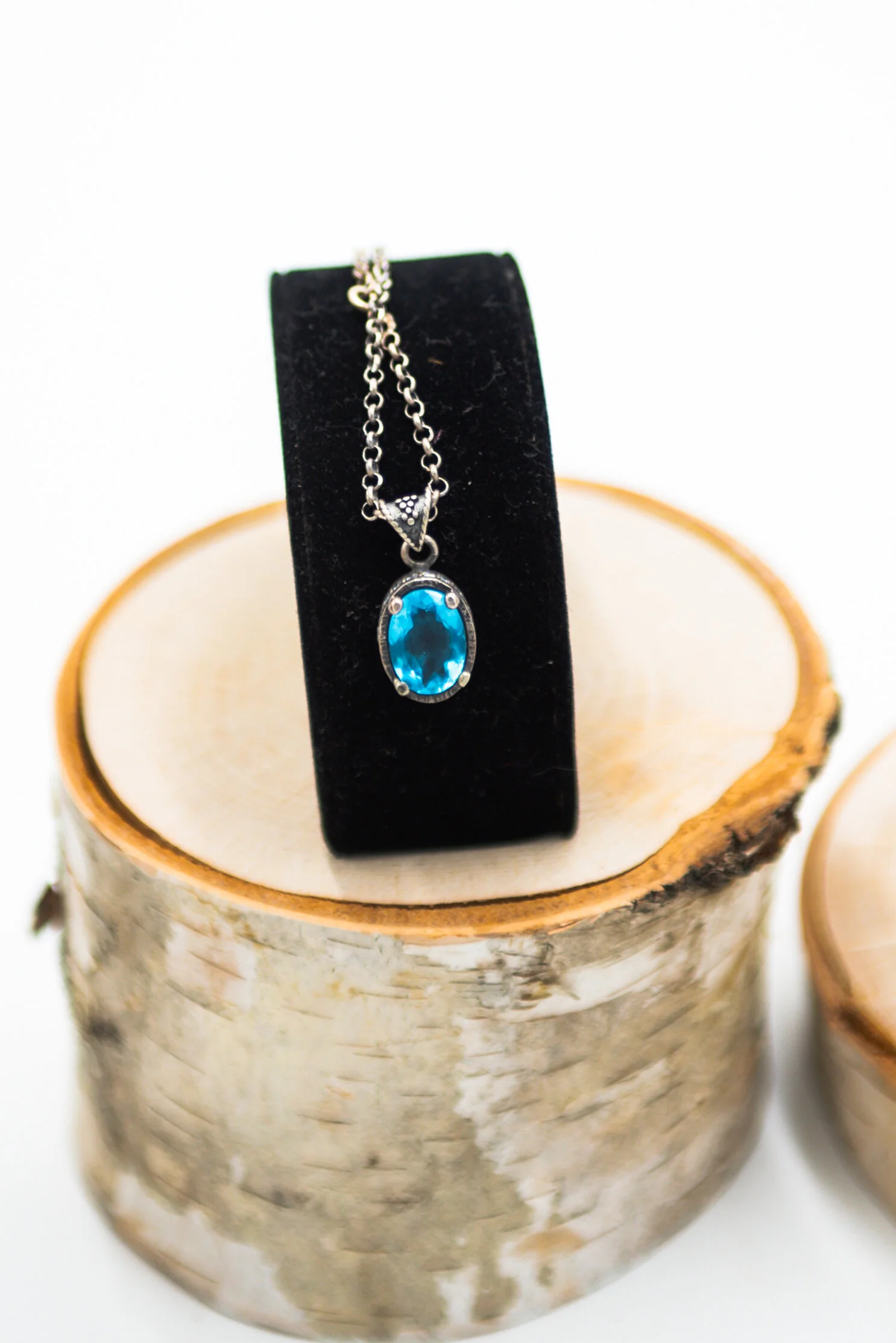 Necklace - Unknown.jpg