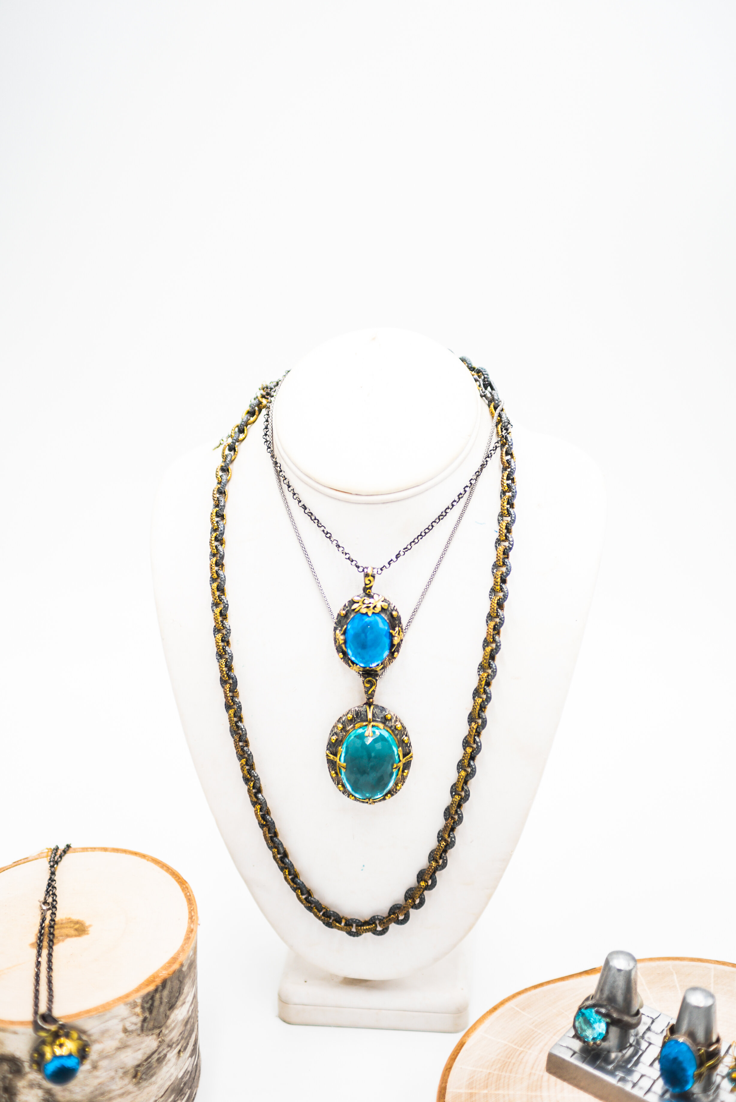 Rings and Necklaces - Unknown-2.jpg