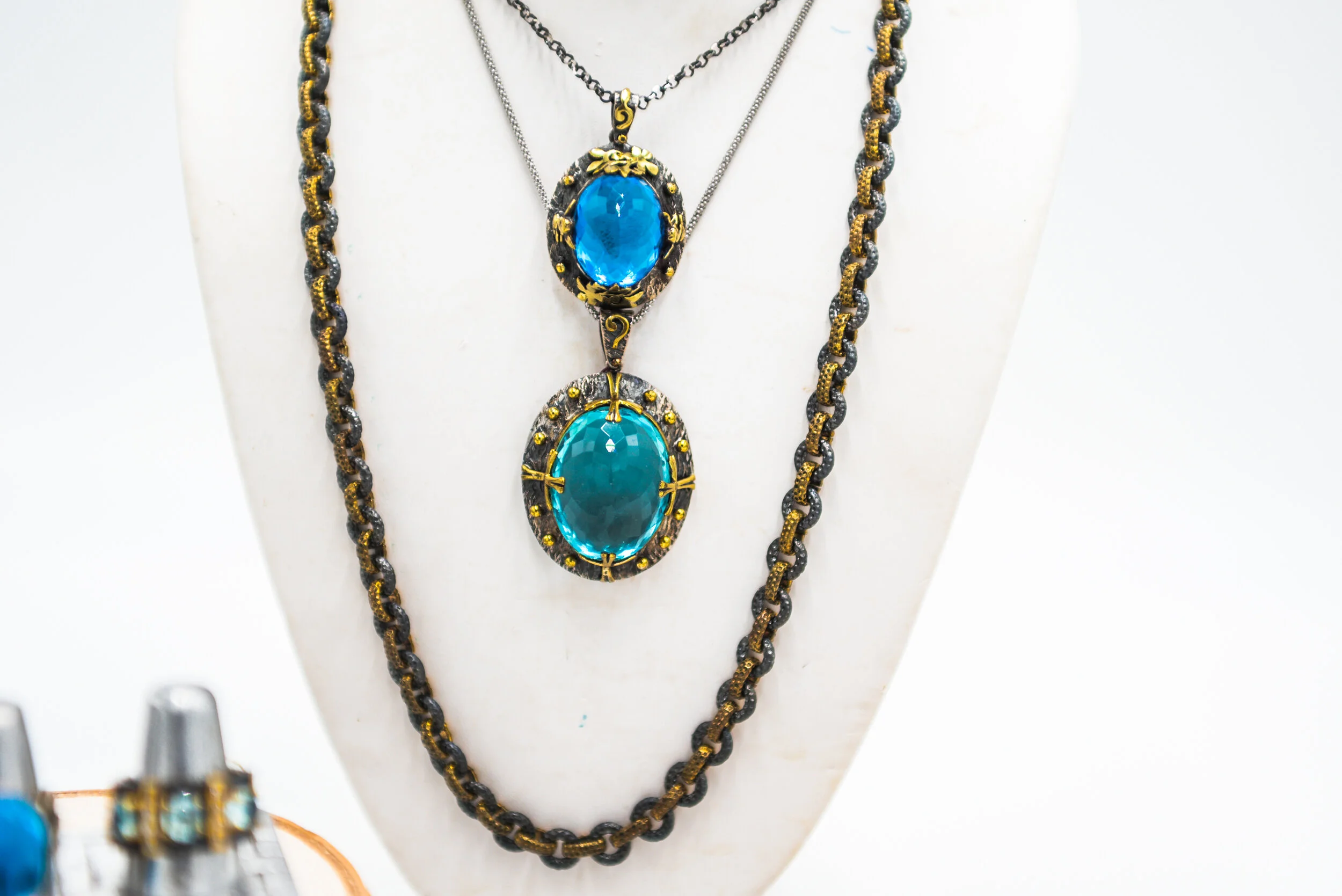 Necklaces - Unknown.jpg