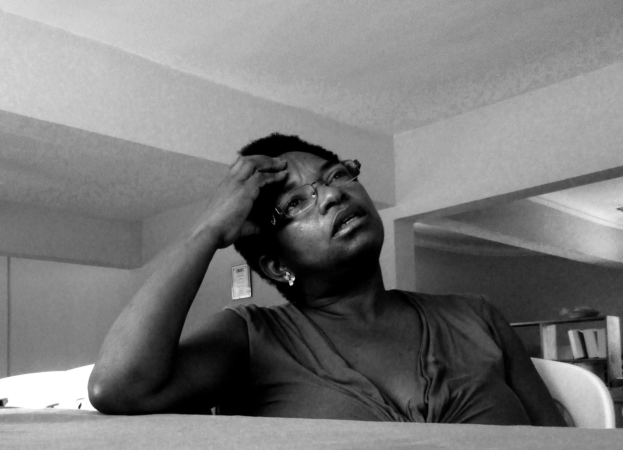 TIERRA DE MARIPOSAS, POR MARIA DEL CARMEN SILVA