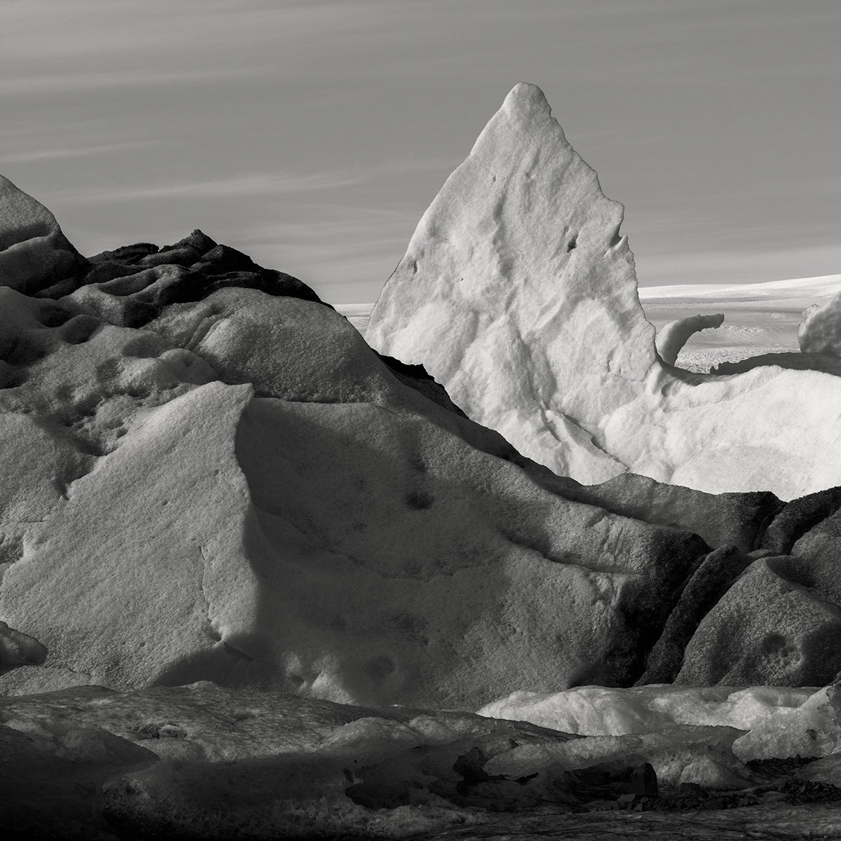 Peaking Icebergs