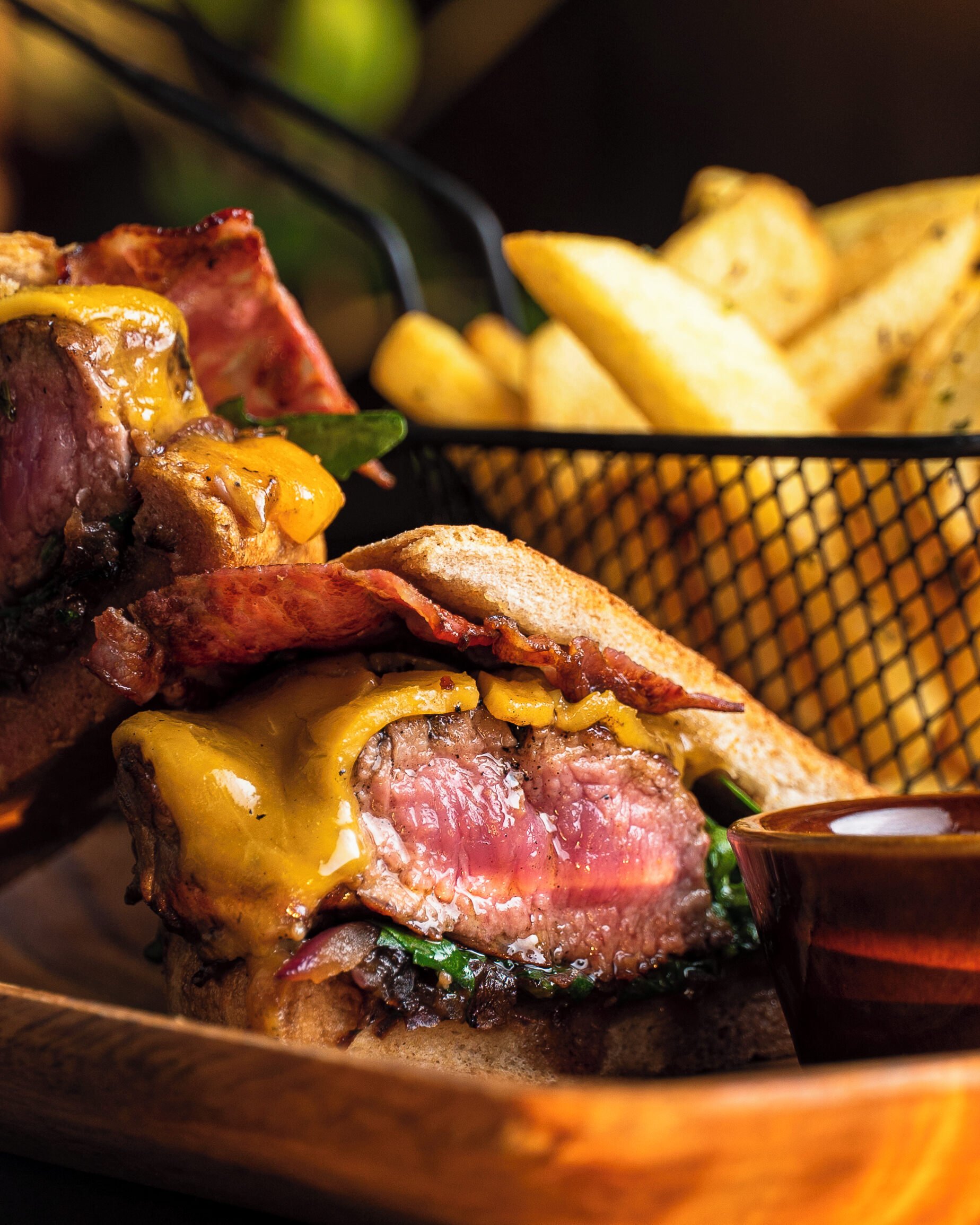 Prego a fundo e s&oacute; p&aacute;ra na Foz do Porto 😎🤤⁣
.⁣
⚡️ Produ&ccedil;&atilde;o de conte&uacute;do para o @olivianomolhe⁣
.⁣⁣⁣⁣⁣
#portobrunchcard #thefoodiesclubpt