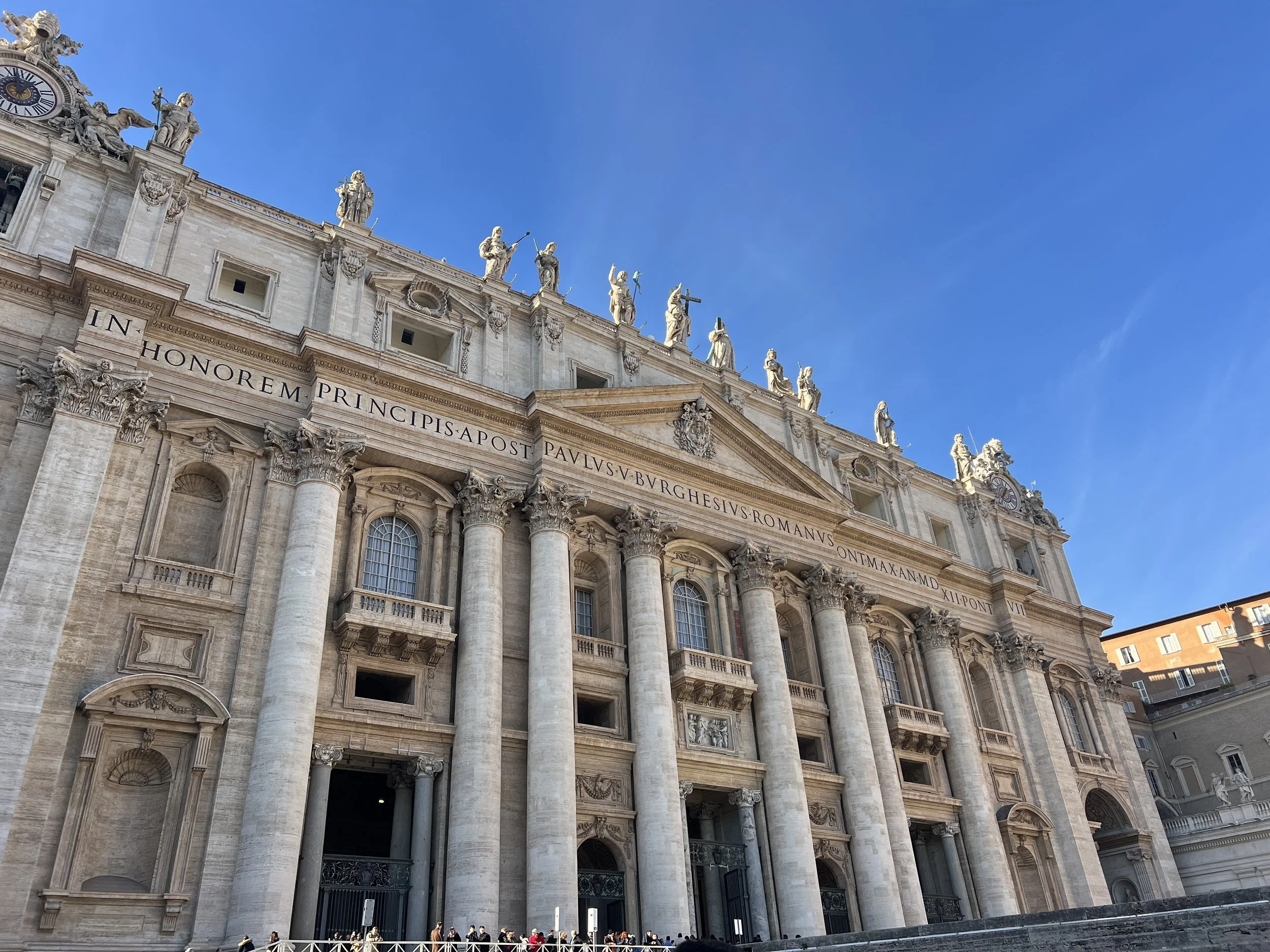 vaticancityoutside3.jpg