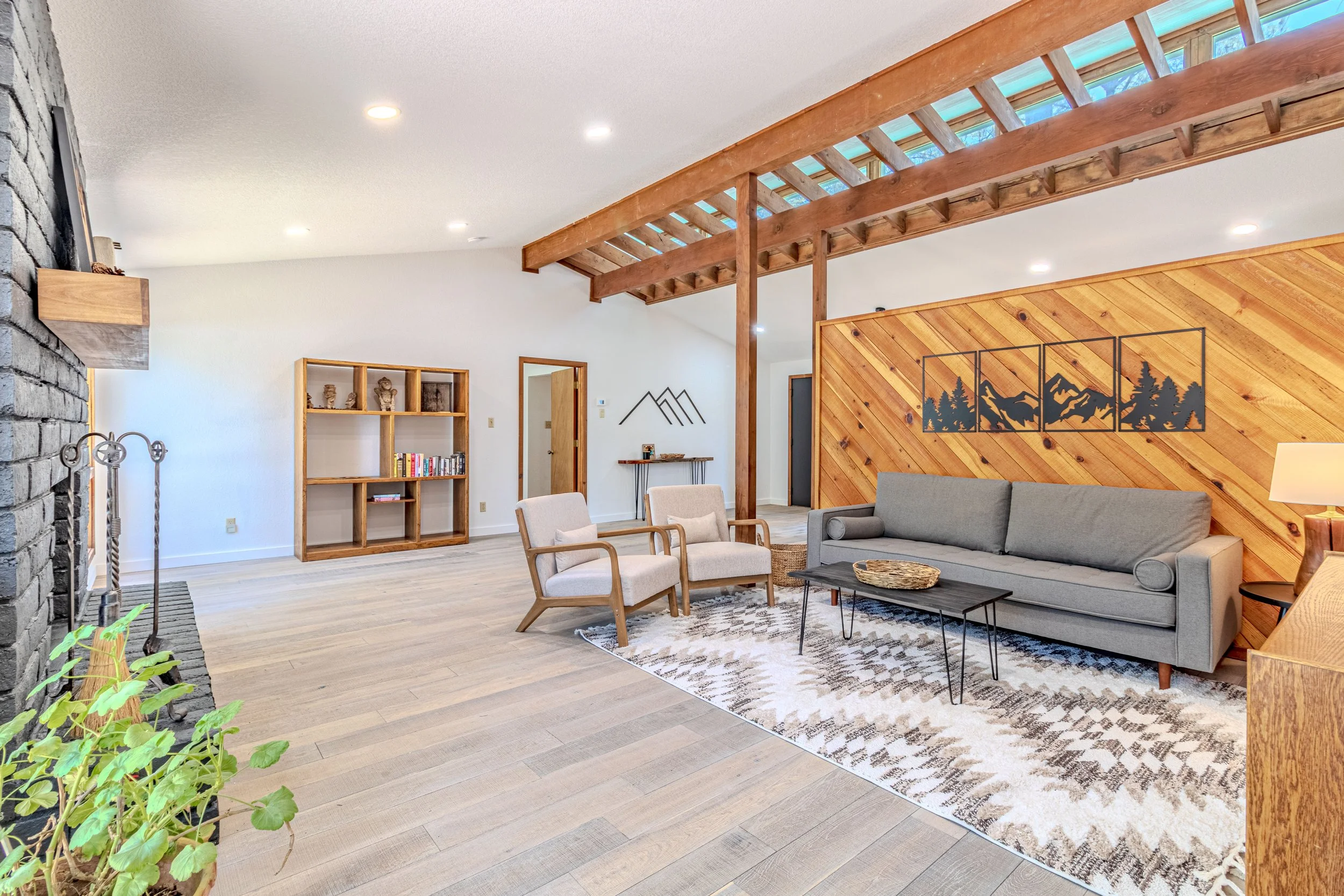 The Squatch - Real Estate Photography -  (15).jpg