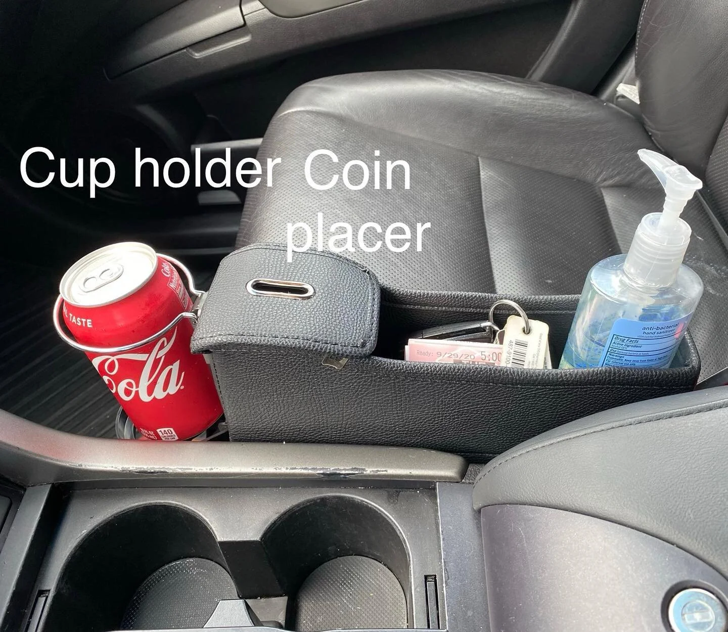 Keeping a car clean when you have kids is nearly impossible so I have given up on that! Sorry no tips 🤣 However,  here are few organizing tips for your 🚗 

1️⃣ What I really struggle with is the the space around my console . I don&rsquo;t have enou