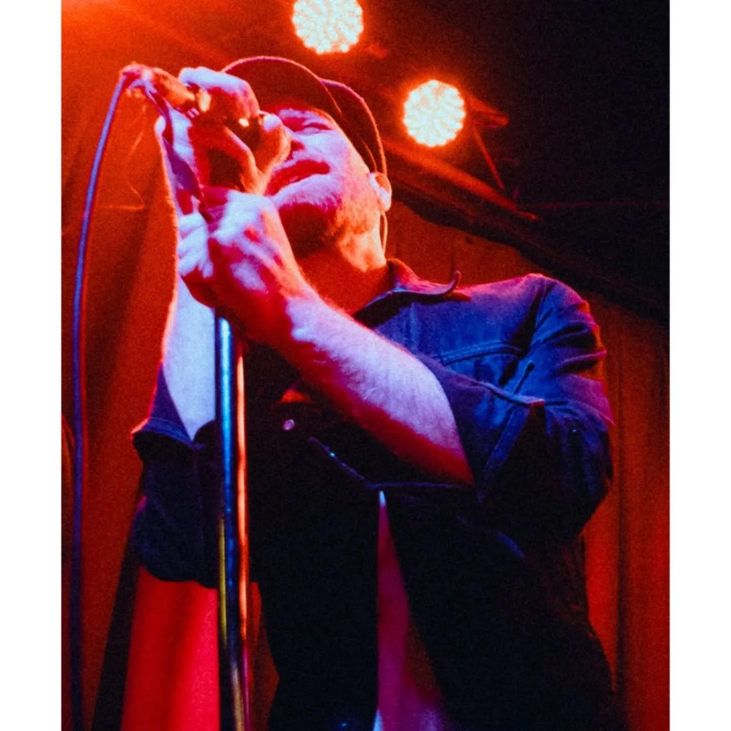 Still buzzin'...

Big thanks to everybody who came out to @jackrabbitbuffalo on Saturday!

Much love to the great @passedoutband for joining us!

And thank you to @jmulls716 and @jackrabbitbuffalo for having us!

🔥📸 by the tallest man alive @minkbl