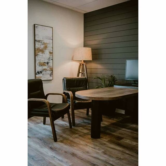 I can't decide if this &quot;after&quot; makes me want to work like a boss or enjoy a drink in this moody, modernized space.. 🥃

Either way.. THAT'S how you refinish a desk + chairs! 😍

Swipe to see what we started with.. 👉 📸 @ashmariecreative