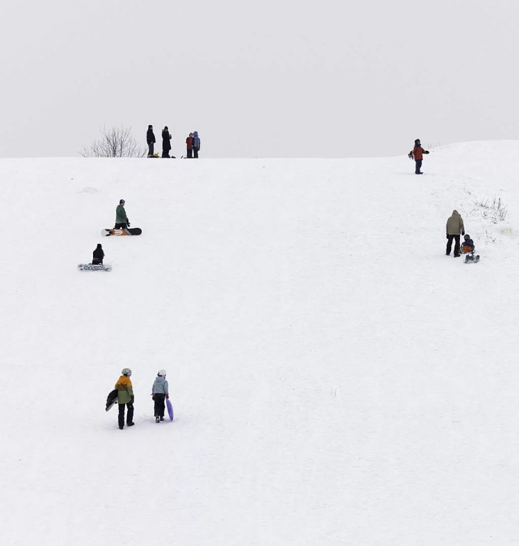 Toboggan Hills in Ottawa – Top Spots to go Sledding This Winter