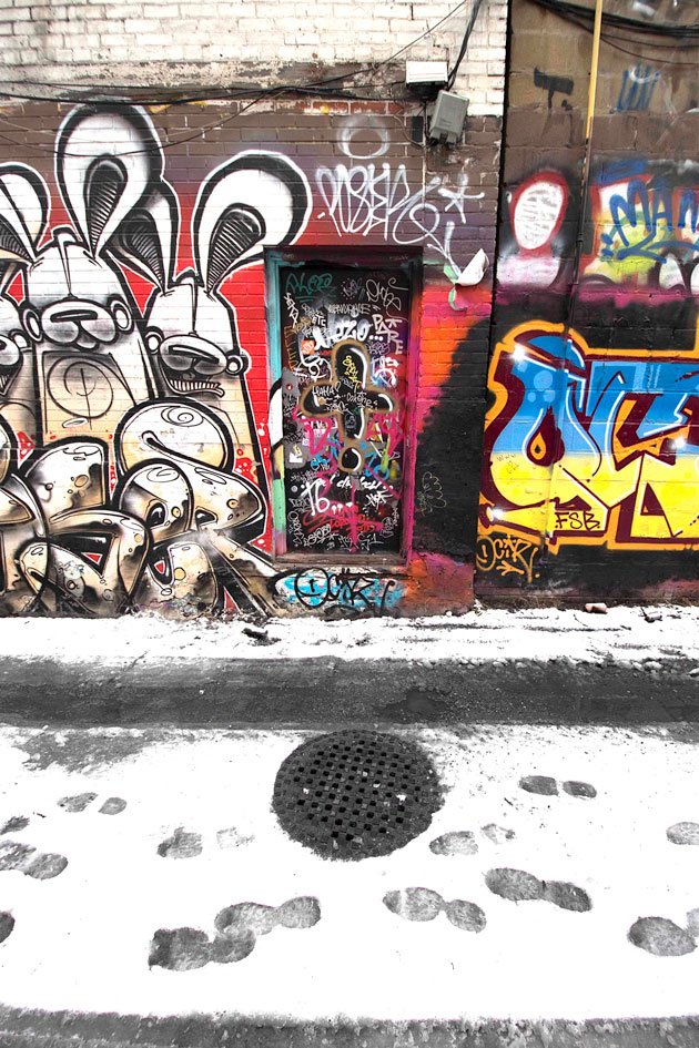 Graffiti Alley free things to do Toronto winter