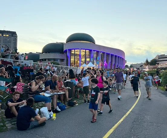 Grand Feux du Casino Lac-Leamy fireworks festivals for kids families Ottawa