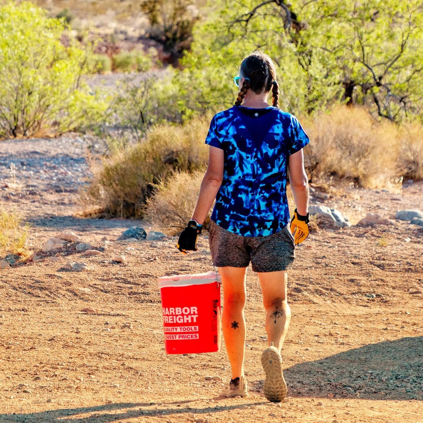 Trashy Trail Run!! We bring the supplies so you can keep nature rad. Join @aravaipacolorado and us this Sunday, July 24th, in Colorado Springs for a 4-mile run and then clean up. Link in bio to sign up or leave a comment, and we'll send the details. 