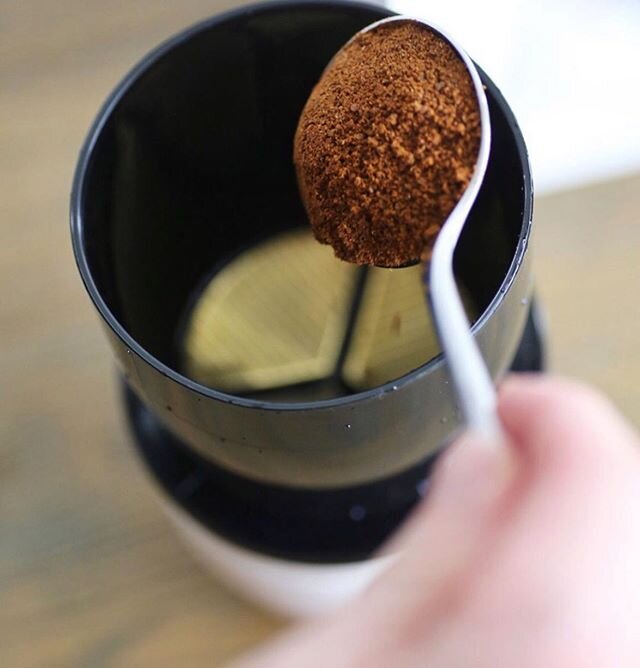 Remember how good Milo was as a kid? Just scoop in as many heaped spoonfuls as you could sneak, and add milk... Well, making coffee can be just as fun - and maybe even as delicious. ☕️
The nifty little object pictured has a mesh filter. Just scoop in