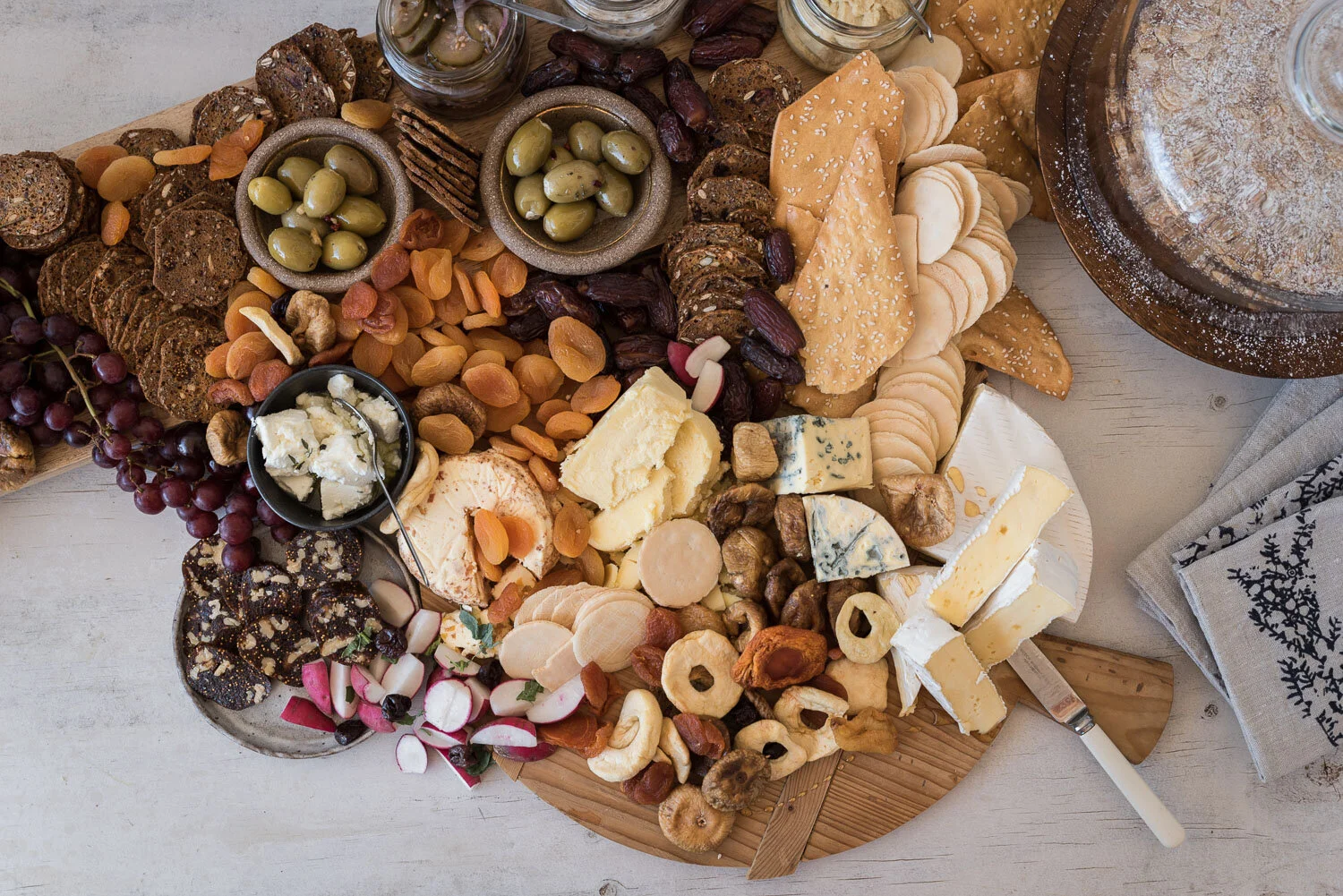 Cheese Platter Hold Cottage