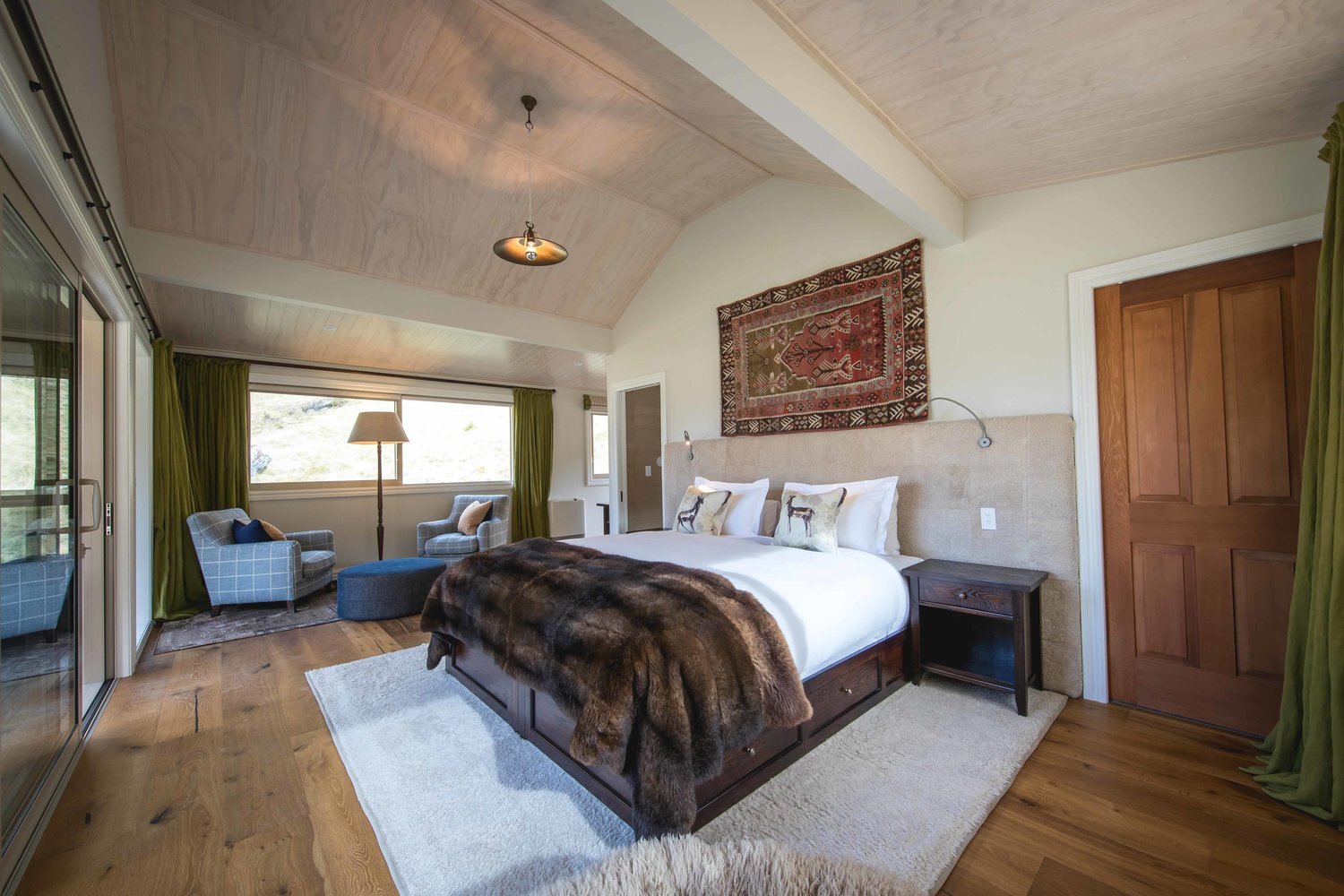 Chalet accommodation, Minaret Station