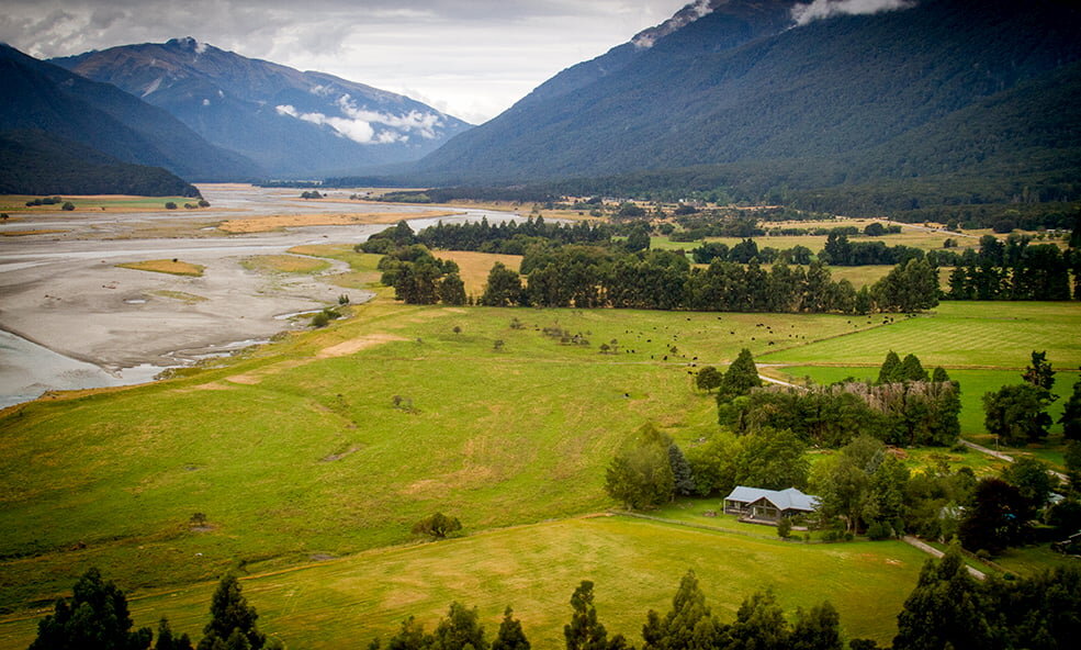 Cedar Lodge, fly fishing South island, New Zealand