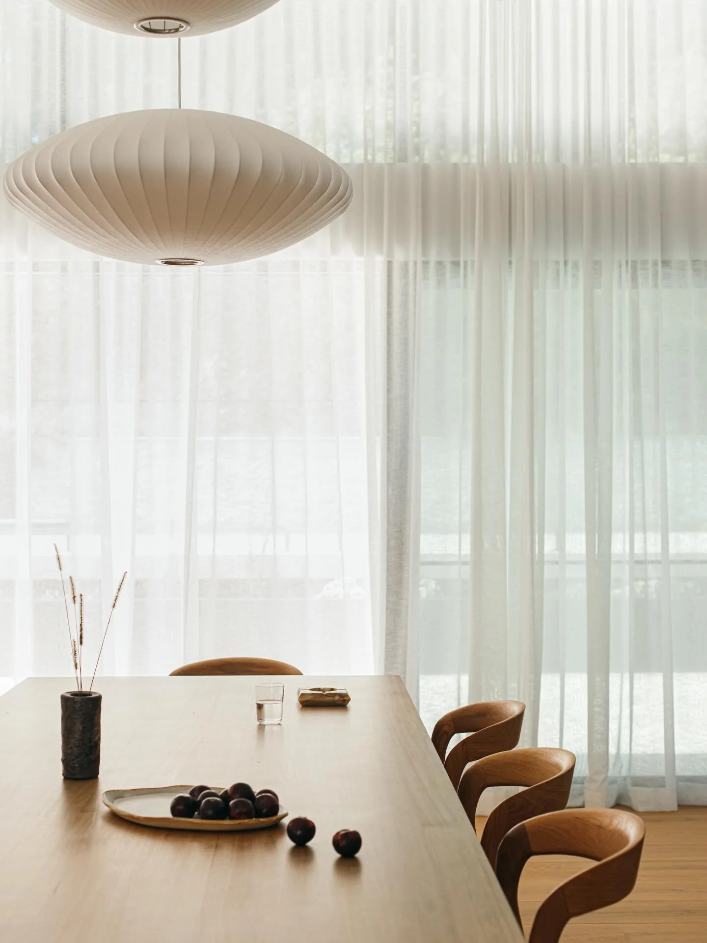 When the lighting feels this good, the whole room starts to glow.

Here, the flooring, furniture, window finishes and lighting speak to each other in a way that feels calm, intentional and beautifully balanced. The pendants bring everything together 