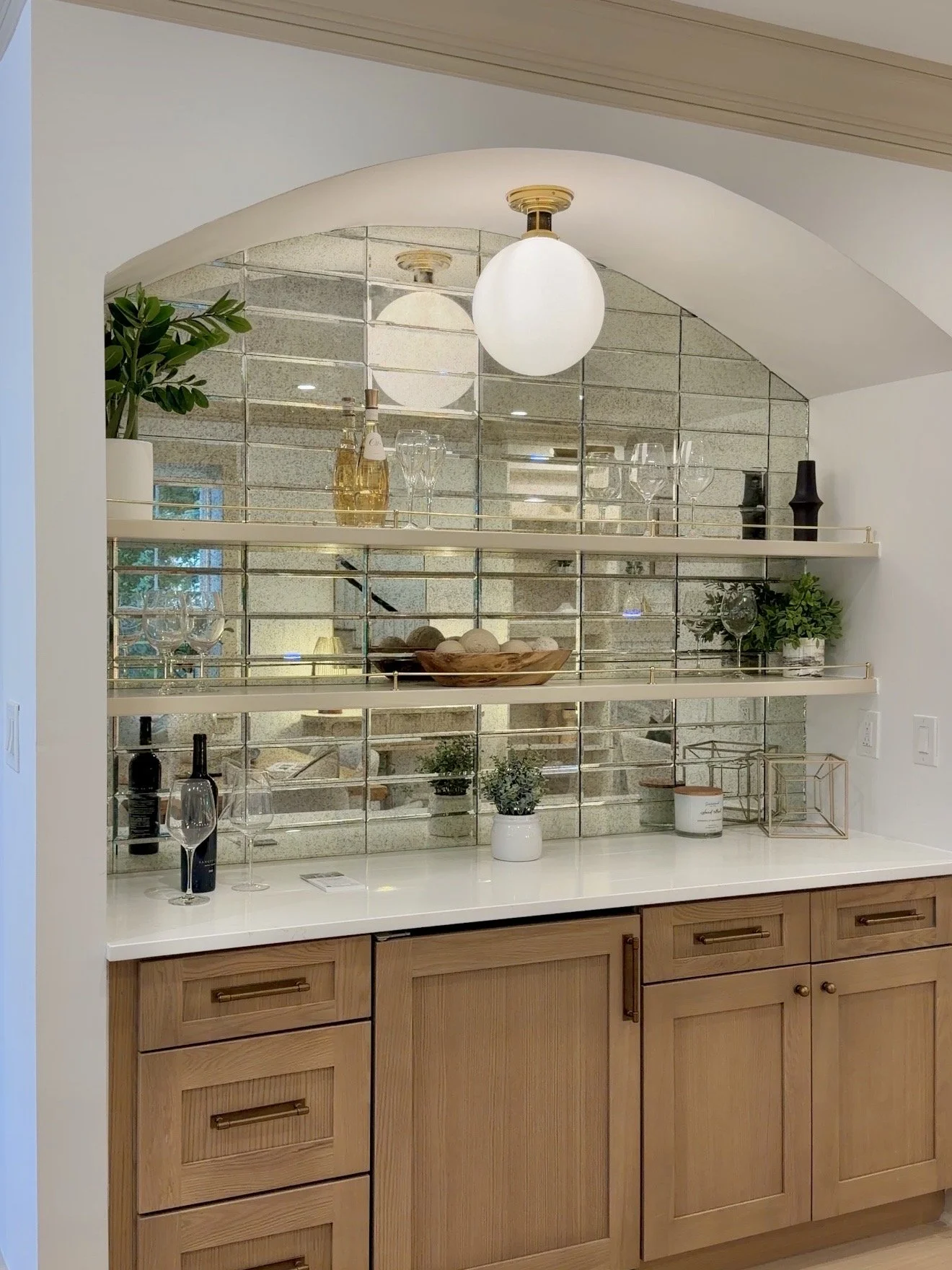 TIMELESS SPACES