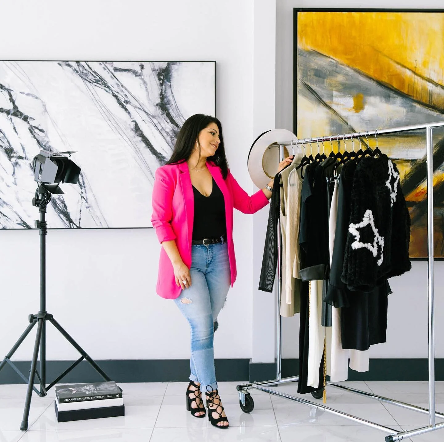 What would happen if...

You opened your closet everyday feeling inspired and excited to get dressed??

What would happen if... 

You had a wardrobe filled with items that light you up inside and made you feel unstoppable??

What would happen if...

