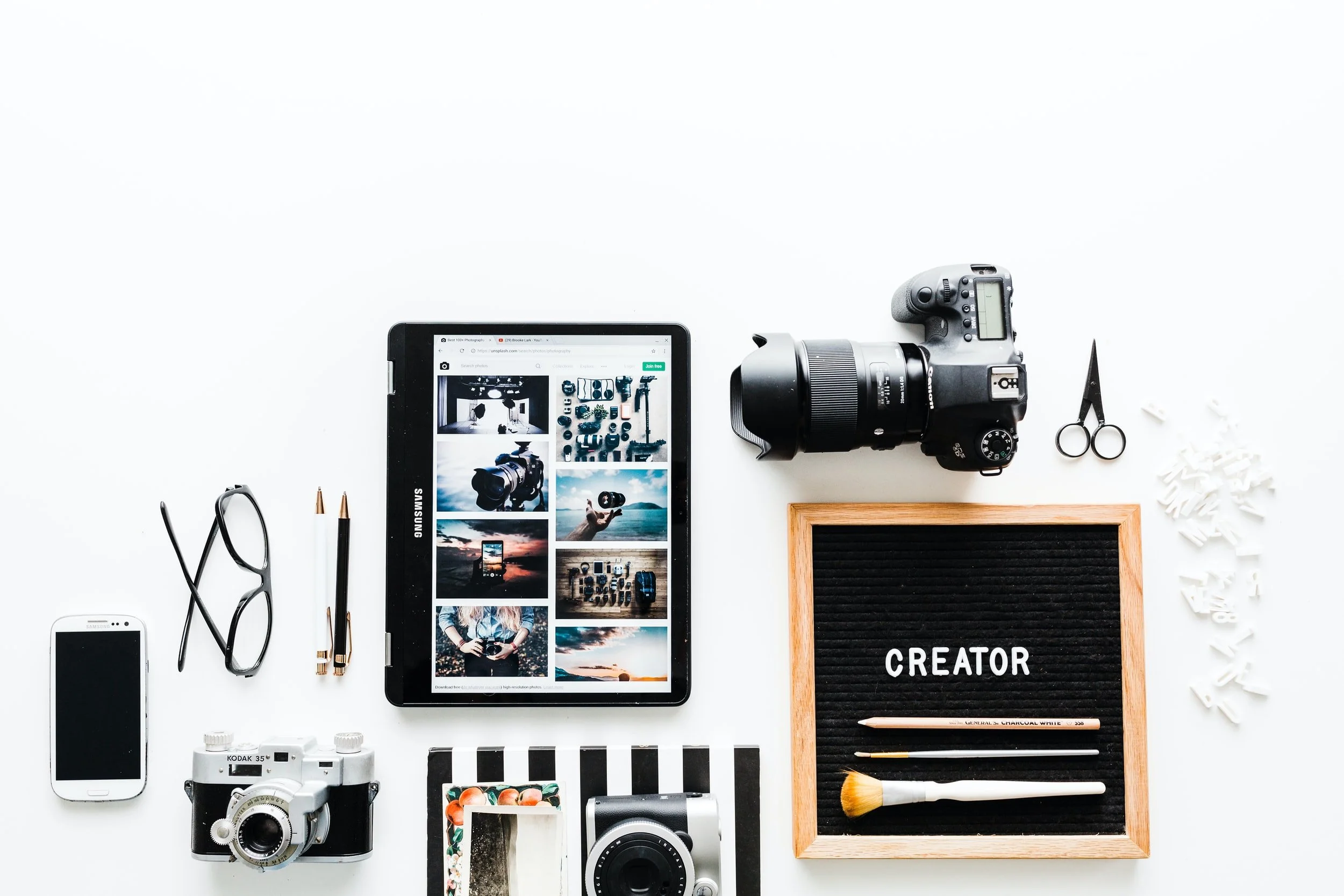 40 BUSINESS IDEAS FOR CREATIVE PEOPLE