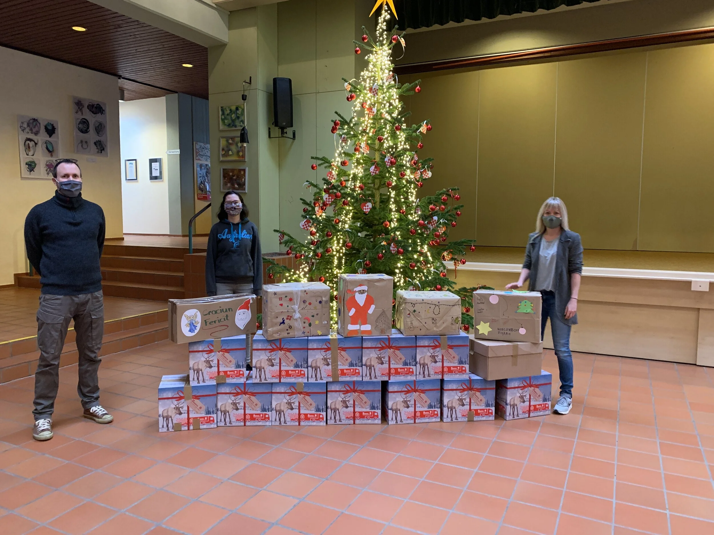 Die SMV  als Weihnachtstrucker