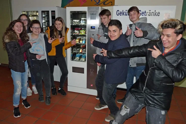 Einweihung Automaten.webp