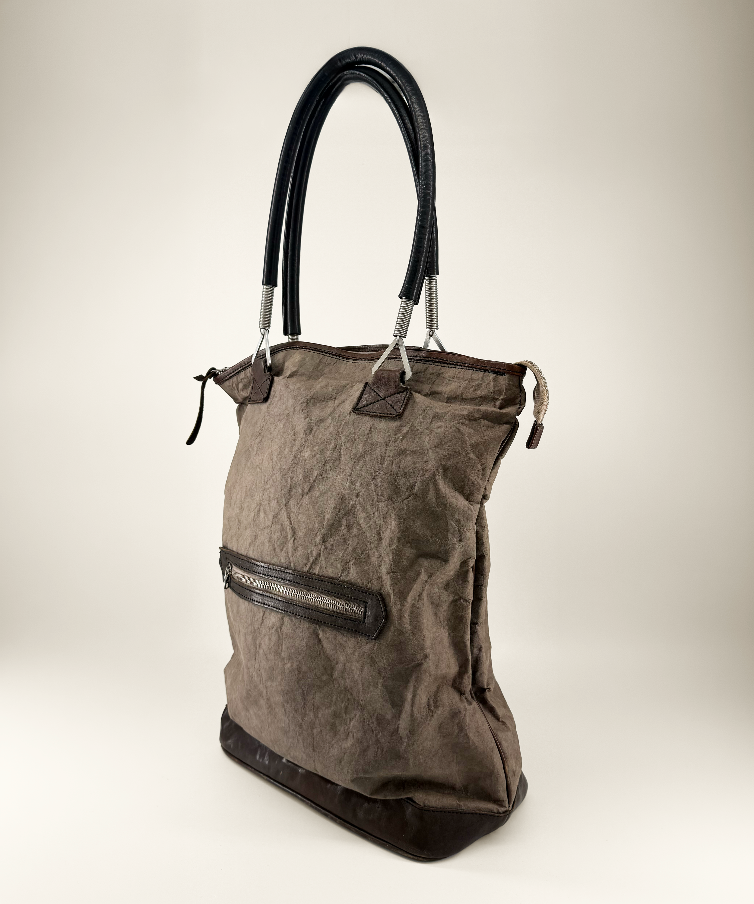 boots bag .png