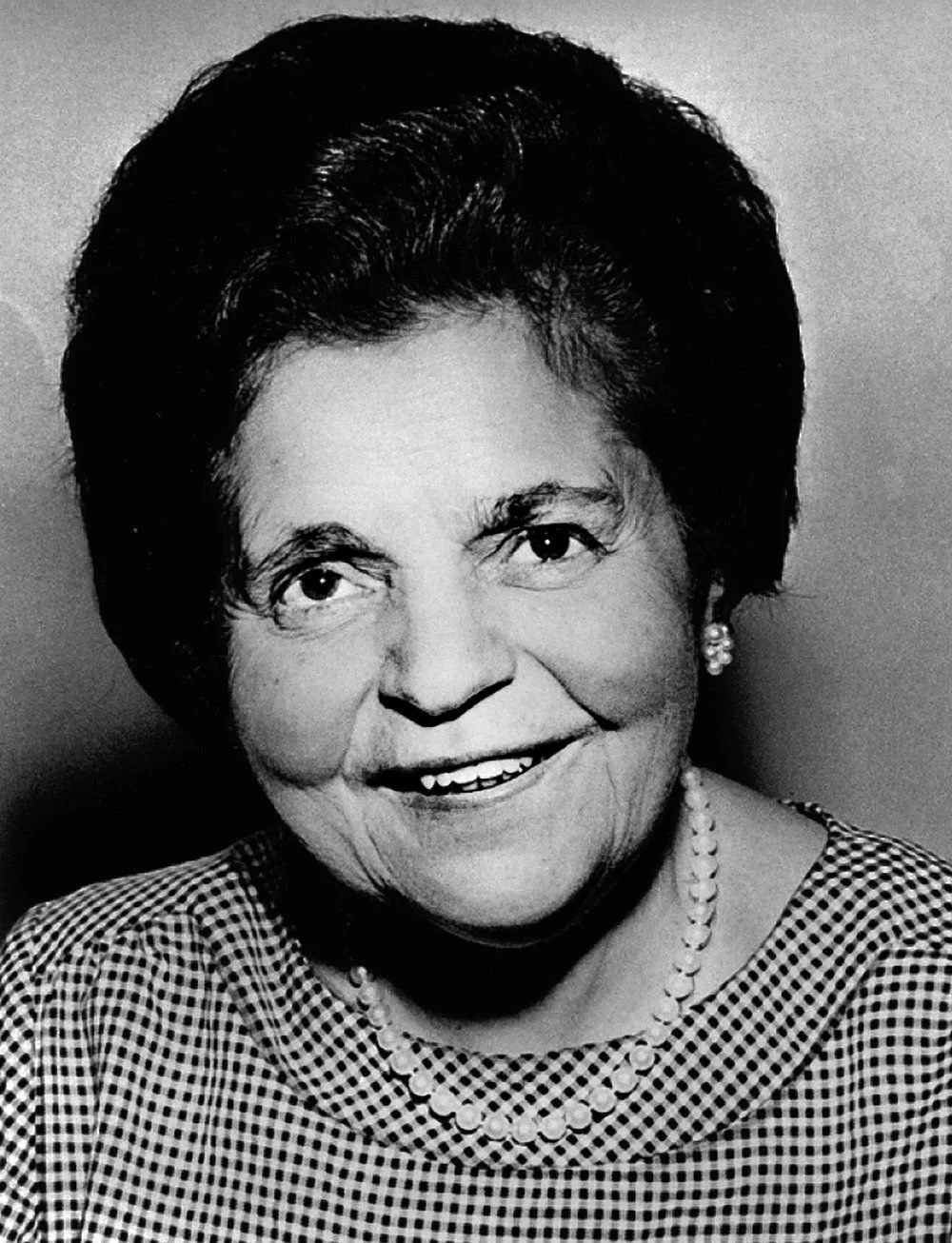 Rose Blumkin – Women of Berkshire Hathaway