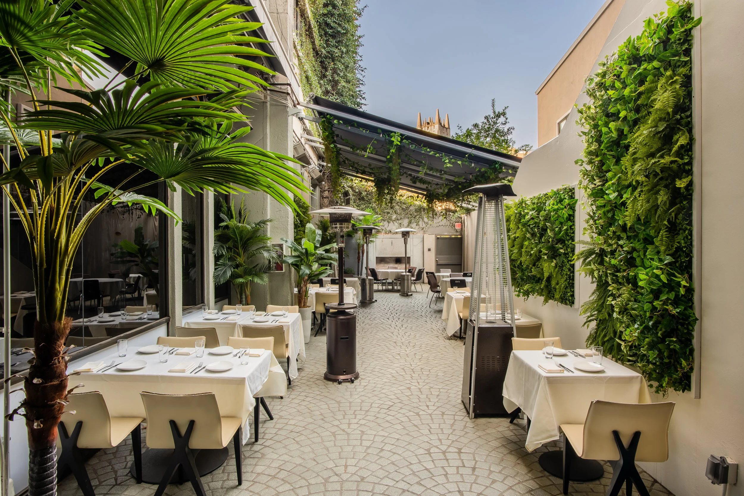 stk-restaurants-spfstudios--4.jpg