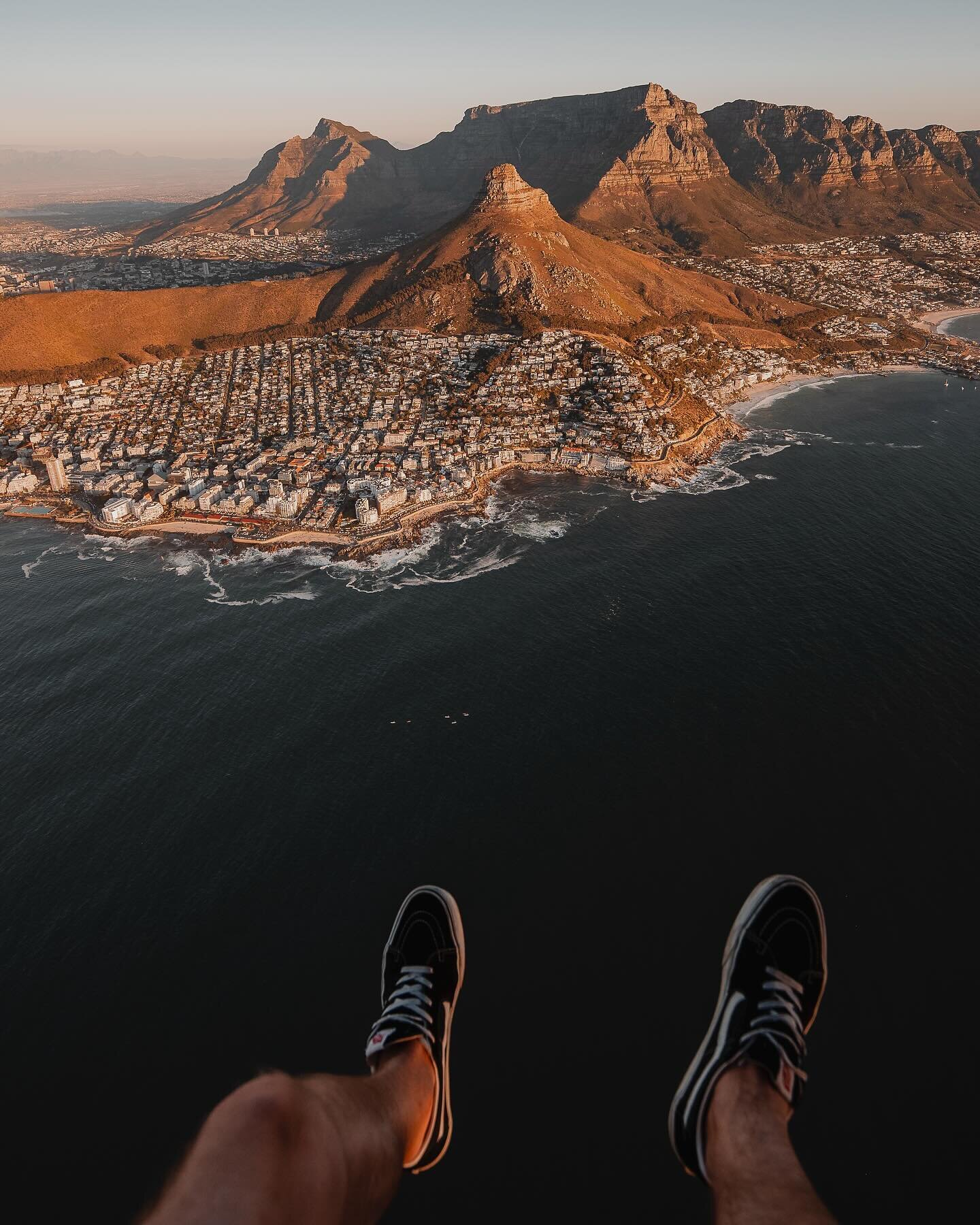 Memories from Cape Town 🇿🇦

#southafrica #capetown #travelafrica #adventurephotographer