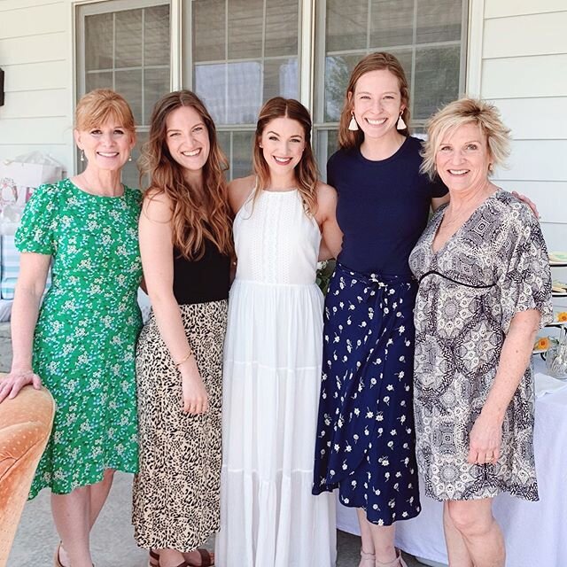 Busy busy weekend here in KC! A very nice change of pace after 2 1/2 months of virtually nothing 🙃 These beautiful blessings threw me a socially distant bridal shower, and it could not have been more special. I most certainly felt showered with love