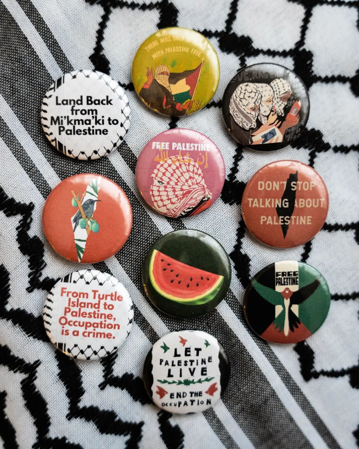 Just in at the shop!! These buttons (images from the Palestine Poster Project and from staff), are not for sale and are pay what you can donations 🤍 All proceeds of these buttons will go to @pal.gaza14 who has been directly distributing thousands of