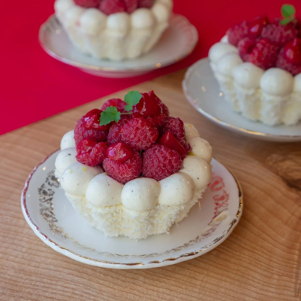 Pavlova framboise Web -1500476.jpg