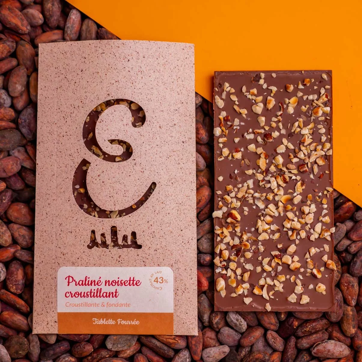 Tablette lait 43 praliné noisette croustillent web-1500267.jpg