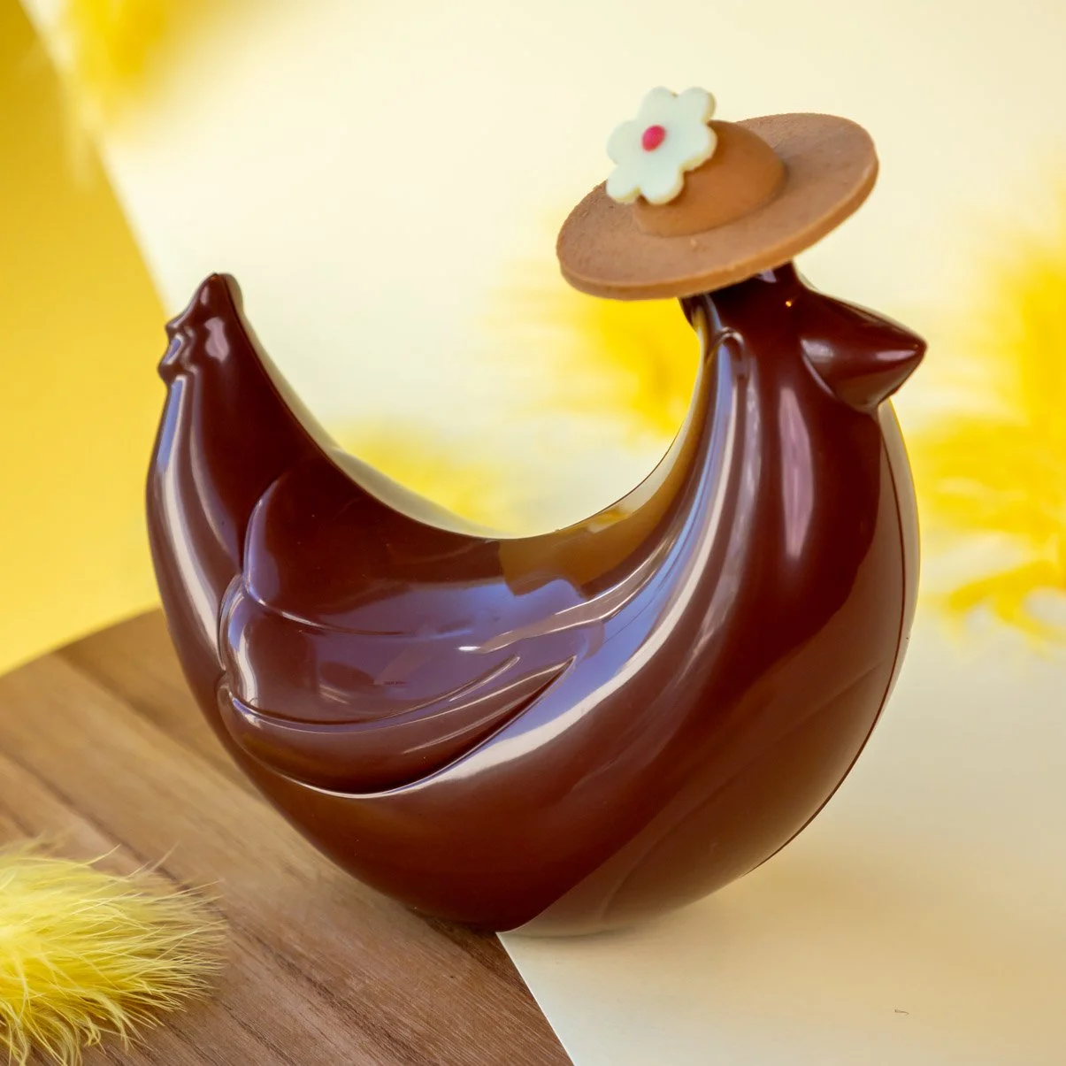 Odette la poulette au chocolat noir 66%