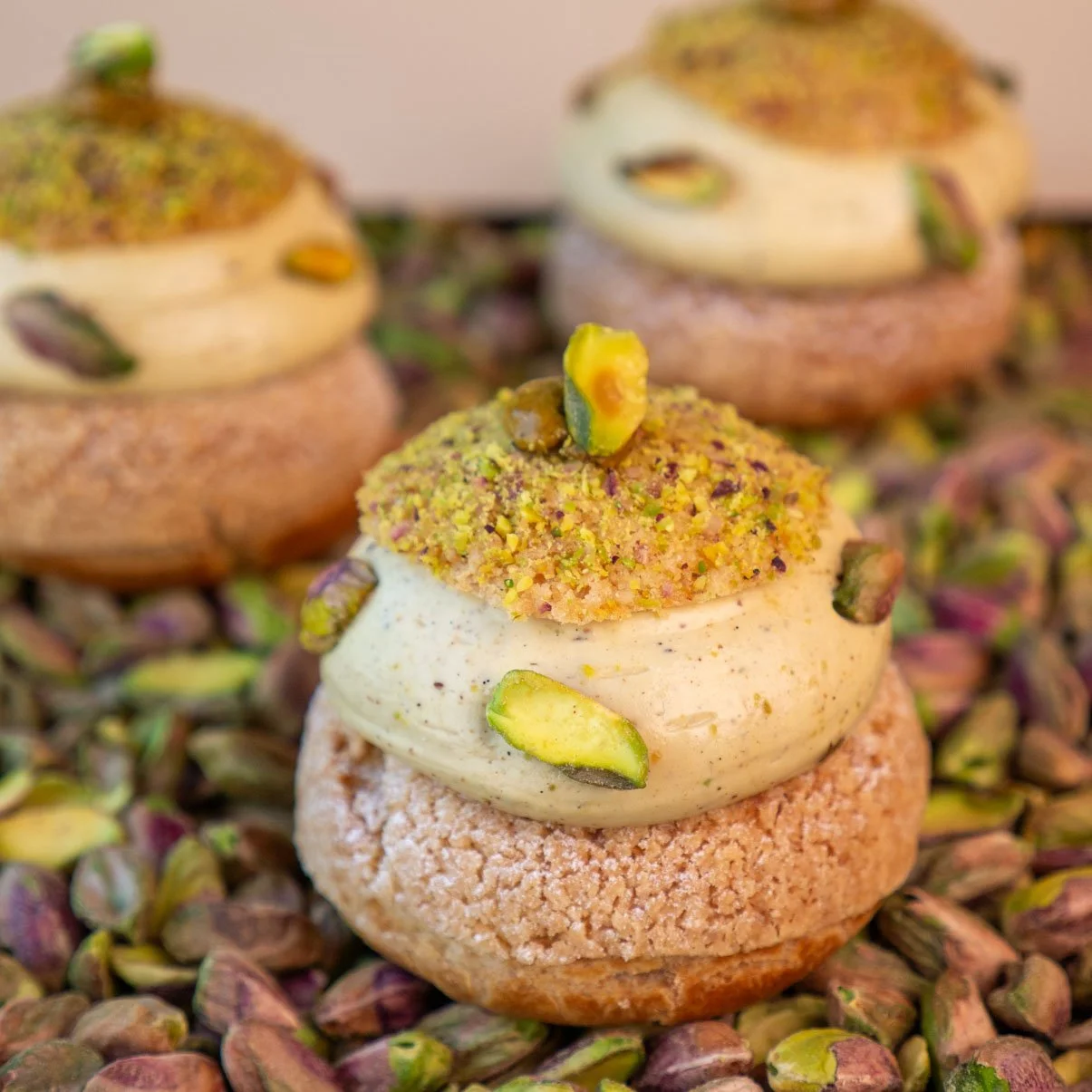 Choux Pistache web-1490619.jpg