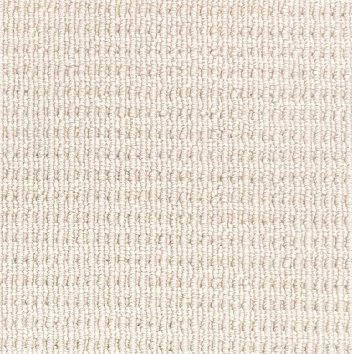 Aspen Blanc |
Width: 13'2" |
51% Wool 49% Olefin