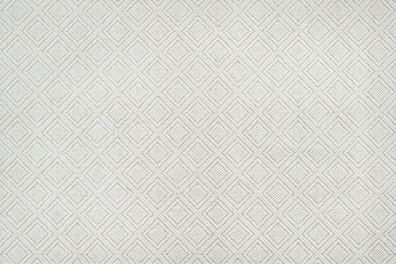 Gelston: White
Width: 13'2
100% Wool