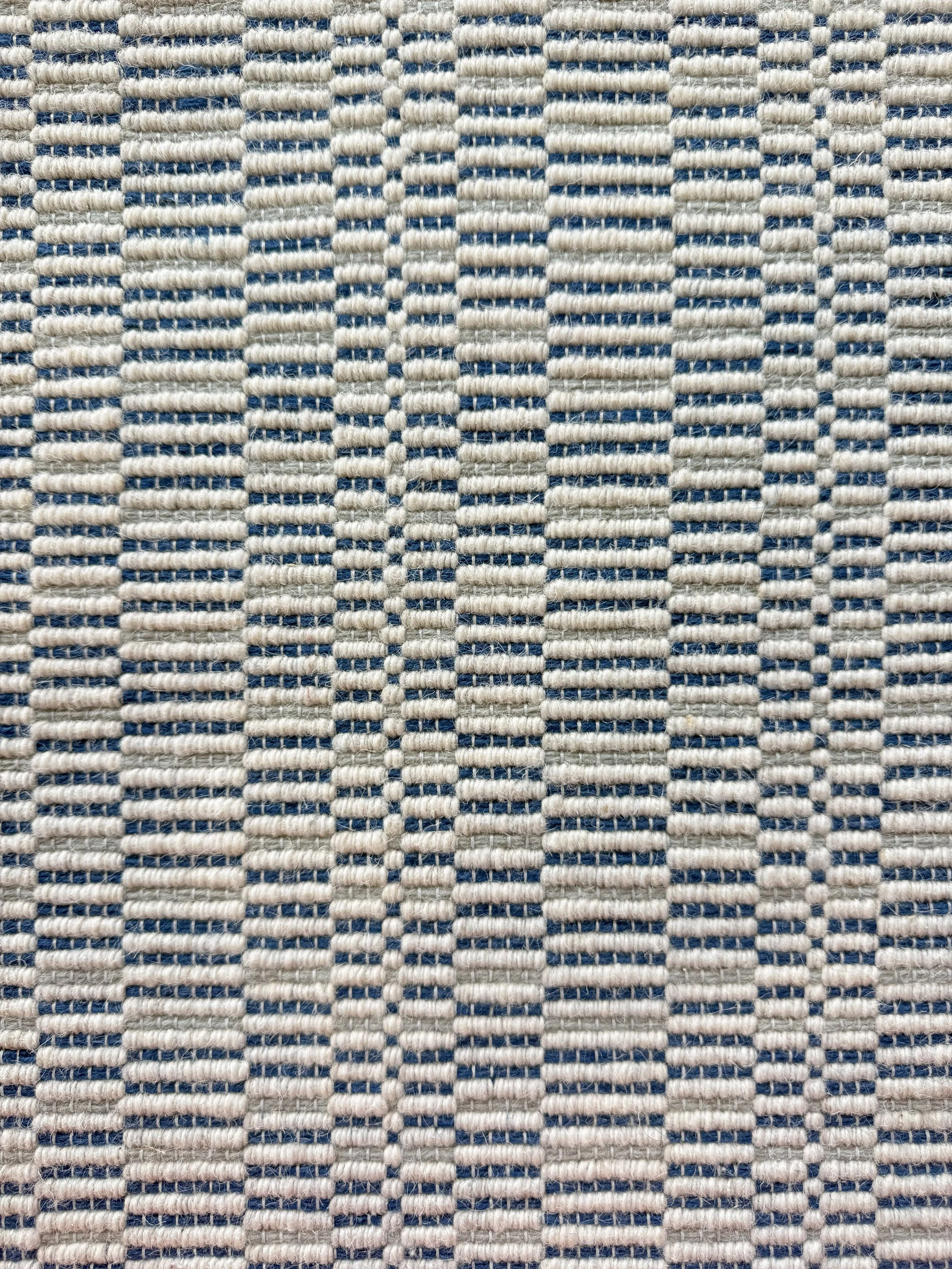 Cresta: Cobalt
Width: 15'
100% Wool