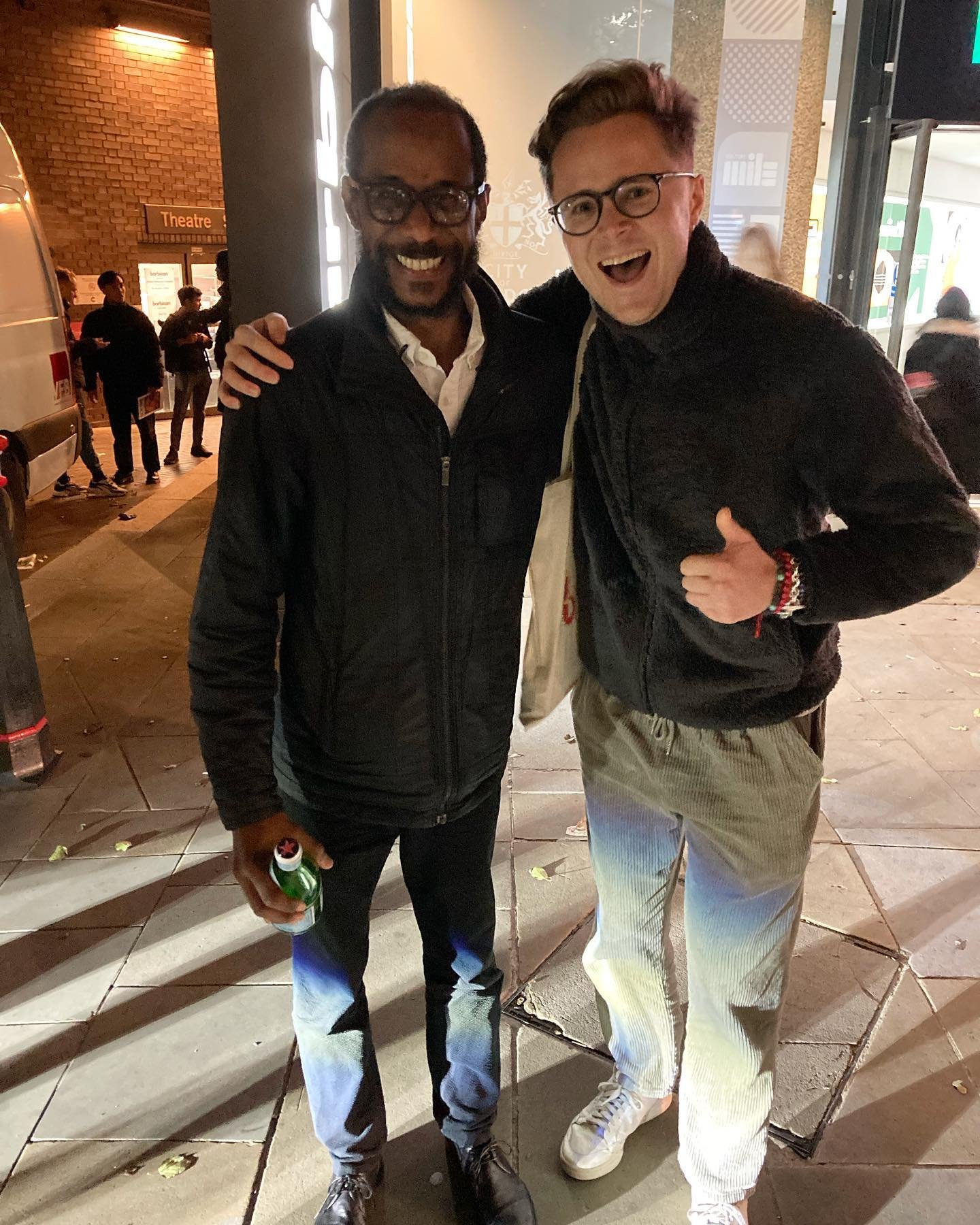 What a memorable night last night at the Barbican. 4 of my musical heroes coming together, two encores. And I’m slightly lost for words… I got to meet actual celestial being Brian Blade π
My opening line was “Brian! Can I have a